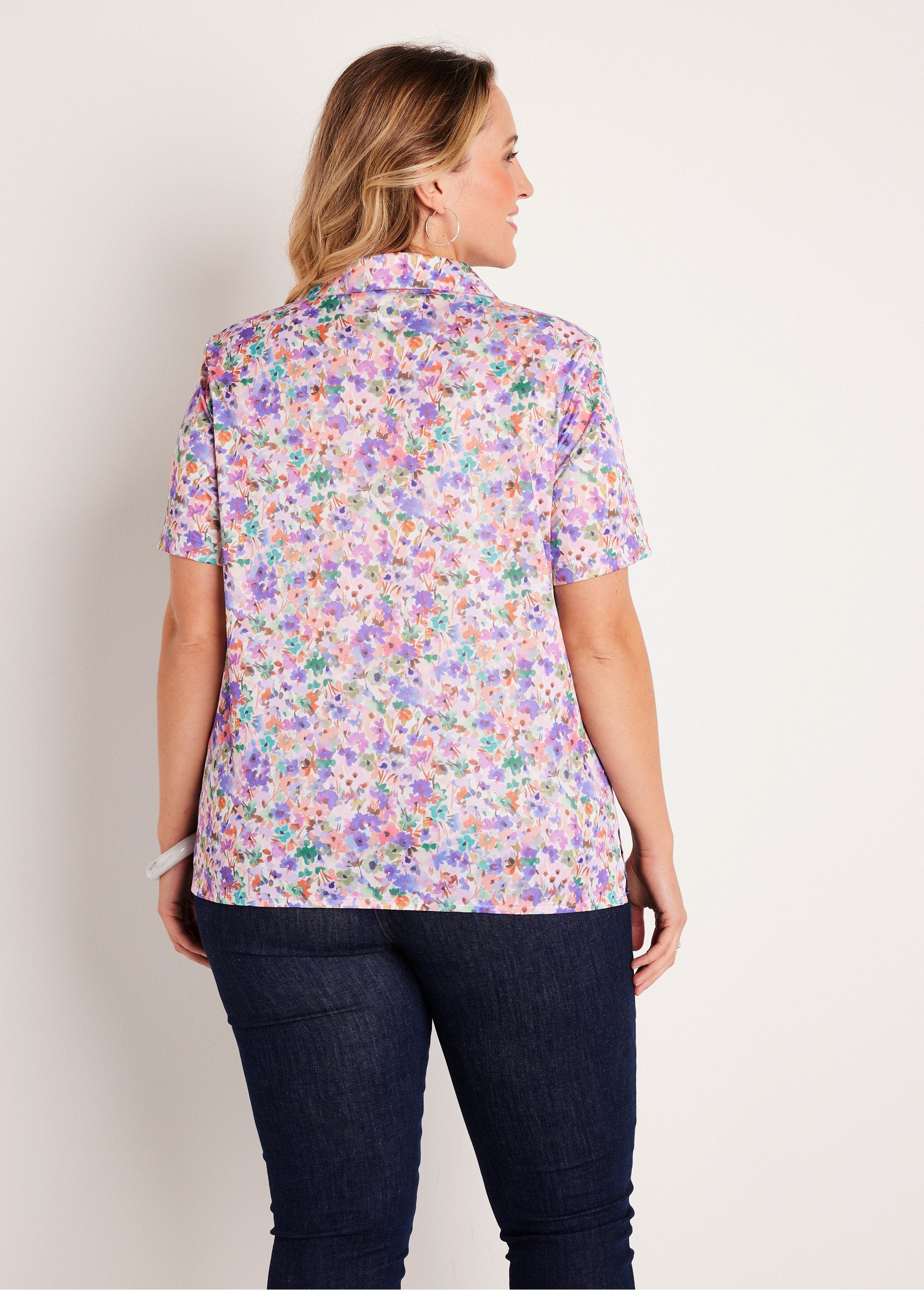 Blusa_longa_floral_Roxo_e_rosa_DO1_curvy