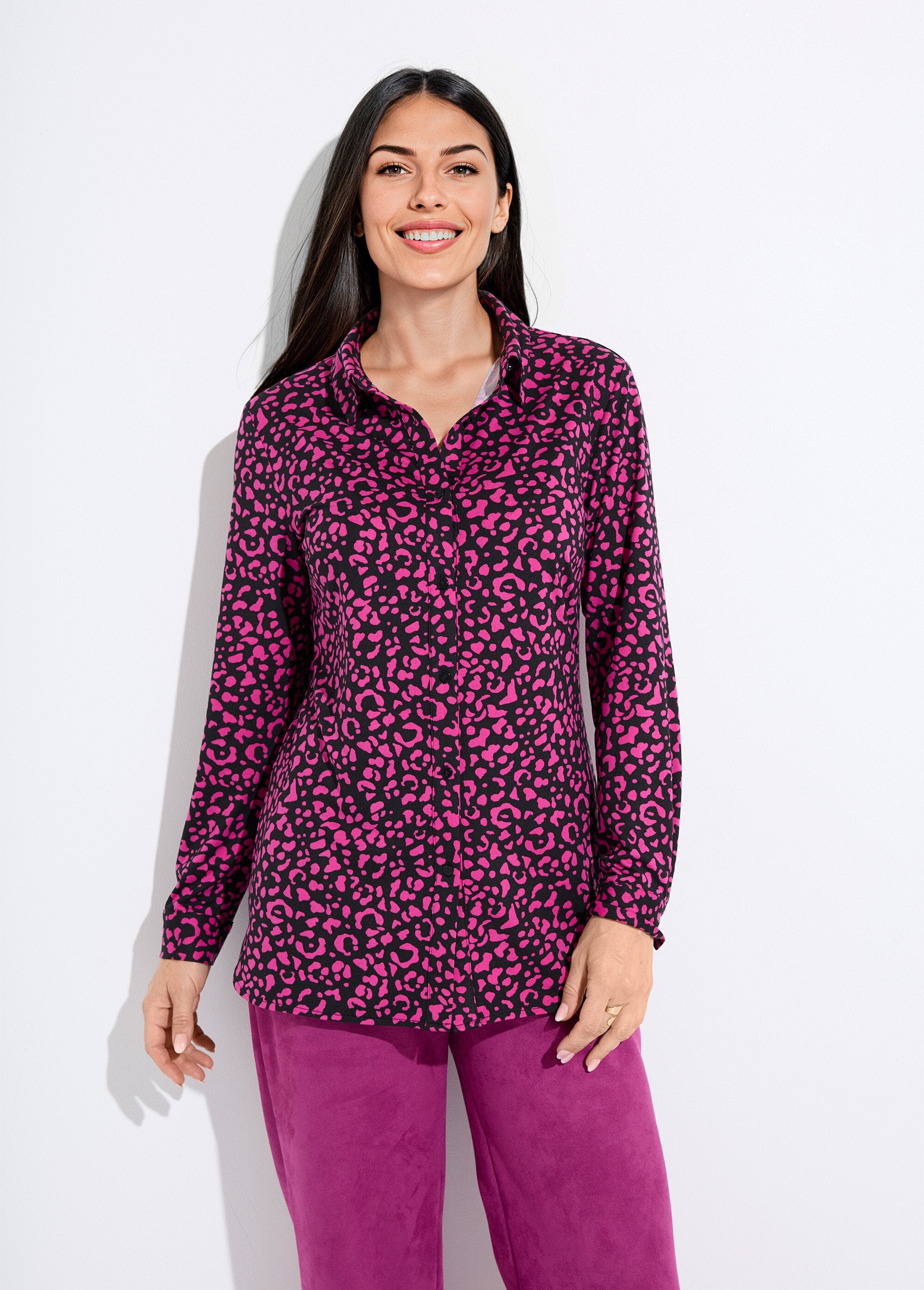 Blusa_de_malha_quentinha_com_estampa_de_pele_de_animal_Noir_et_fuchsia_FA1_slim