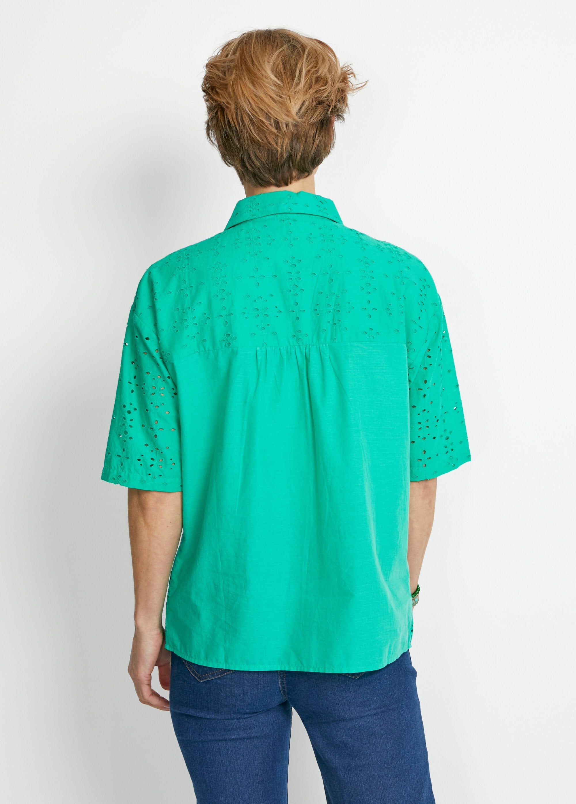 Blusa_de_manga_curta_bordada_VERDE_DO1_slim