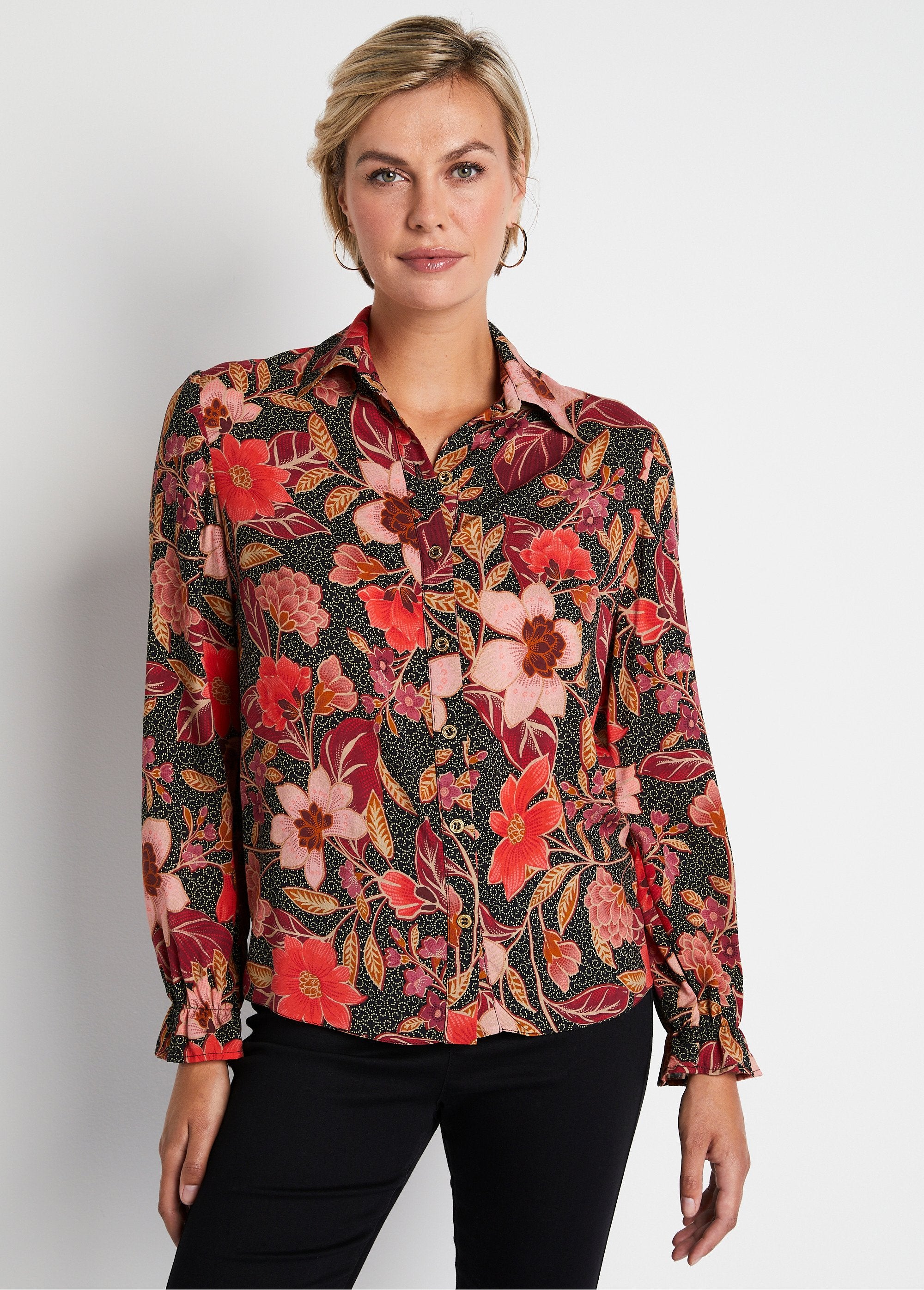 Blusa_floral_de_manga_comprida_Diabrete_Coral_FA1_slim