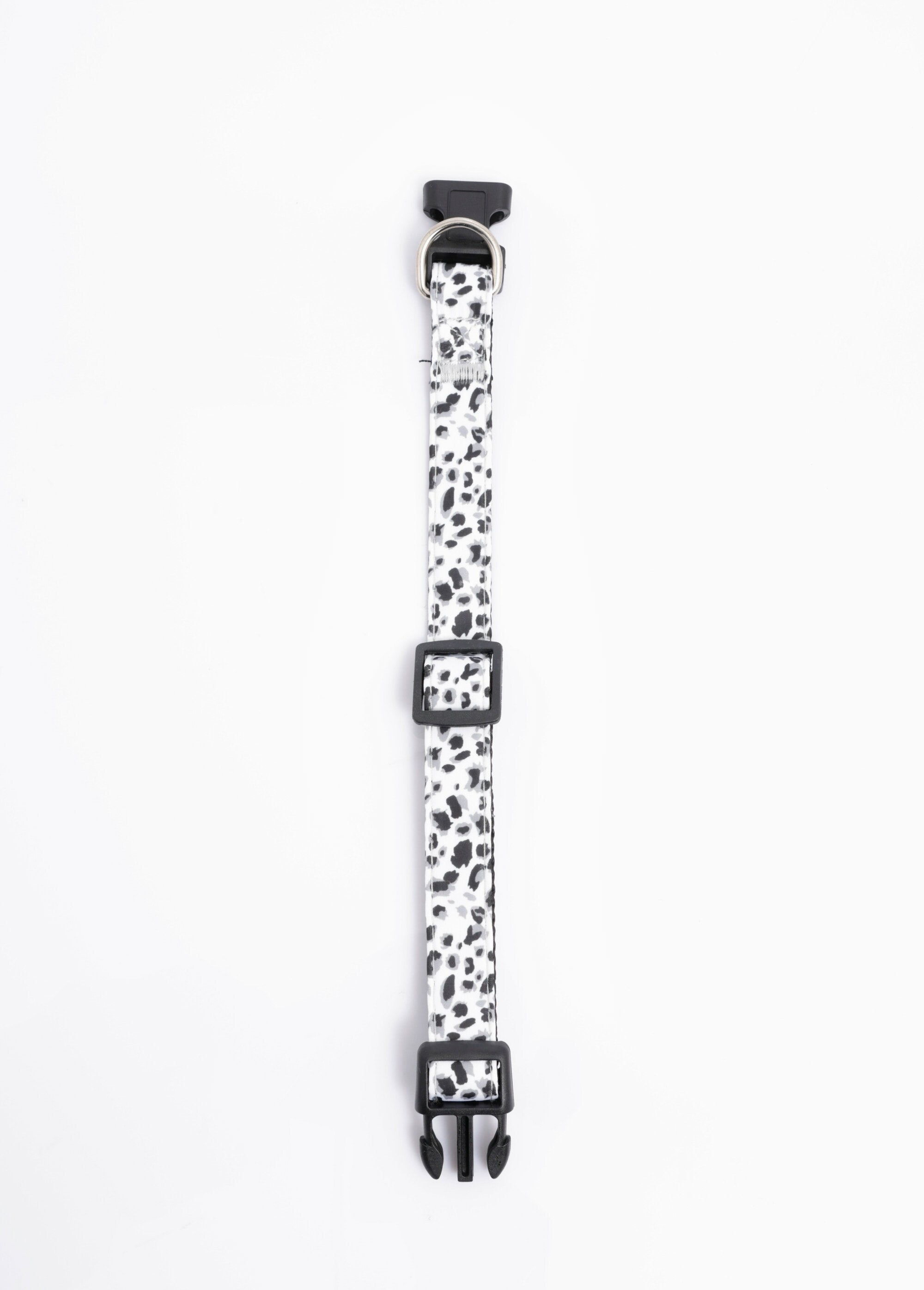 Collier_pour_chien_+_laisse_léopard_Blanc_DE3_slim