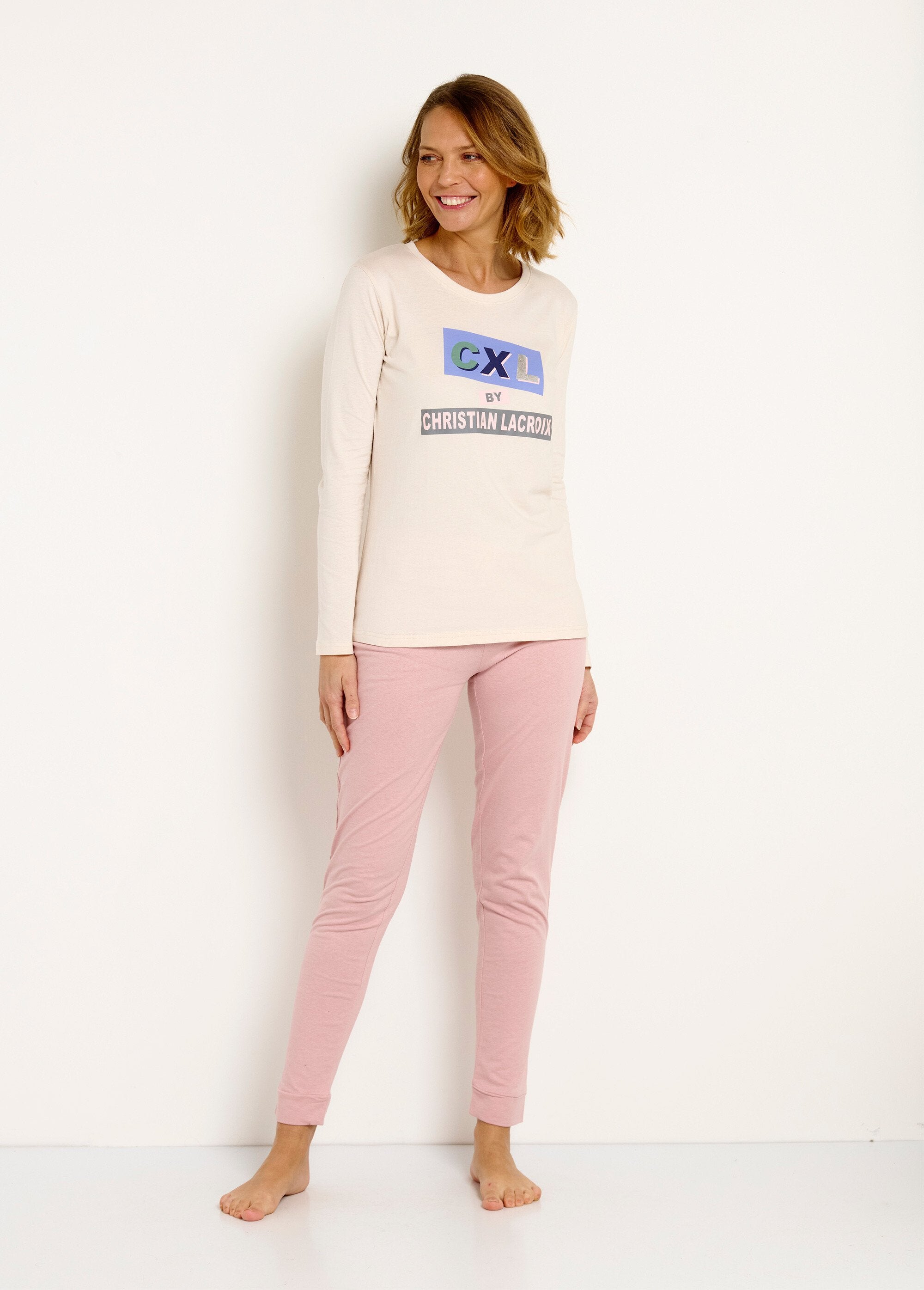 Pijama_de_malha_de_manga_comprida_Rose_FA1_slim