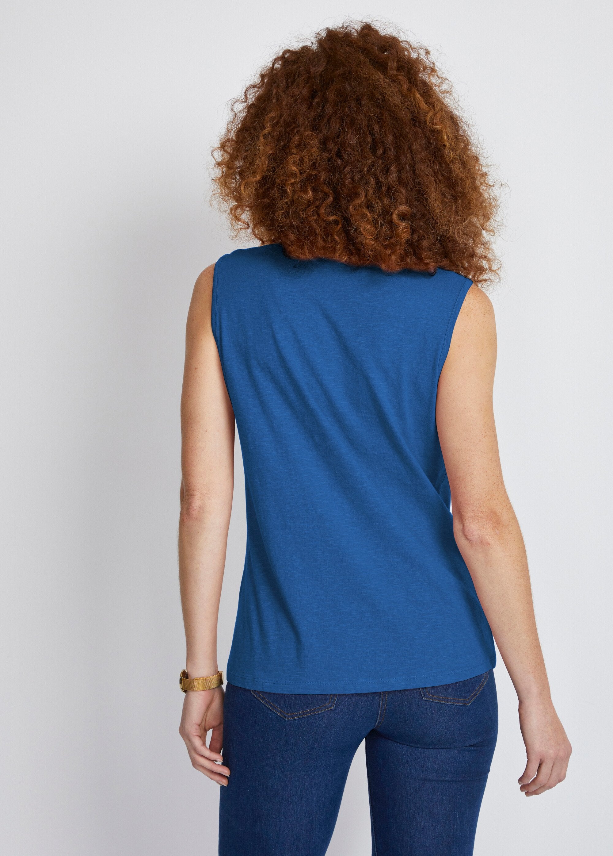 T-shirt_de_algodão_e_macramé_AZUL_DO1_slim