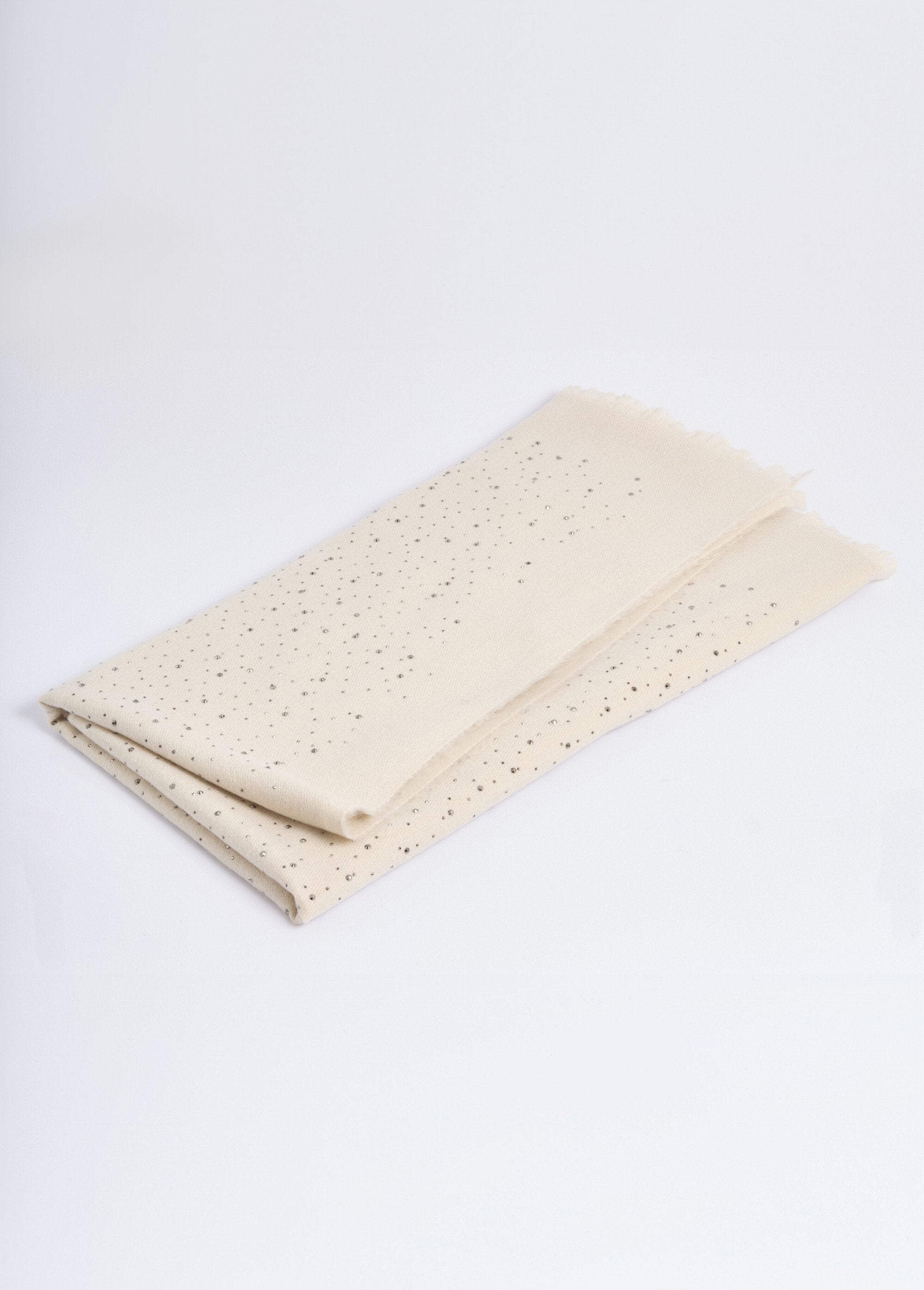 Echarpe_fine_en_lainage_avec_strass_Blanc_DE1_slim