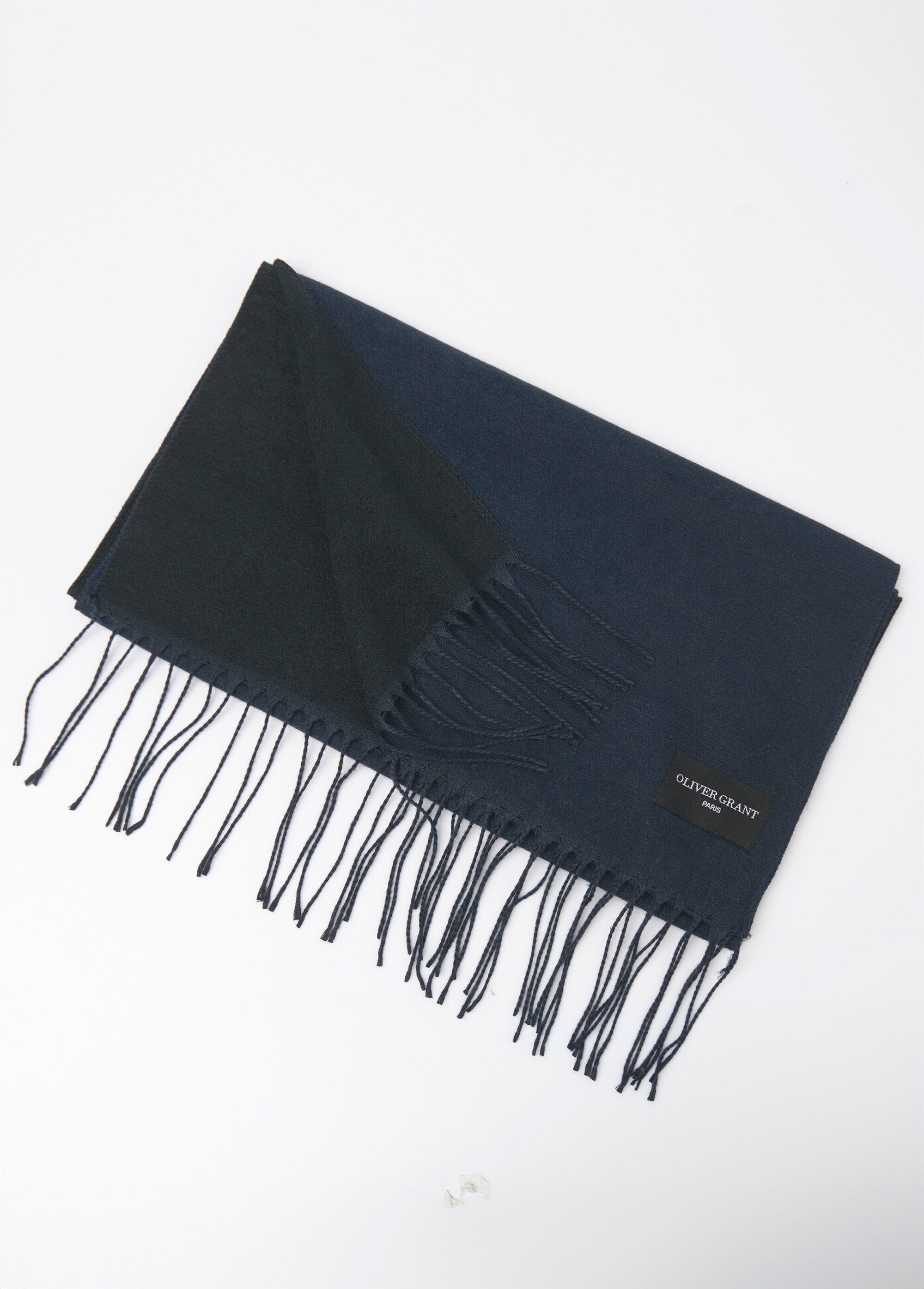 Cachecol_reversível_com_franjas_bicolor_Marine_DE1_slim