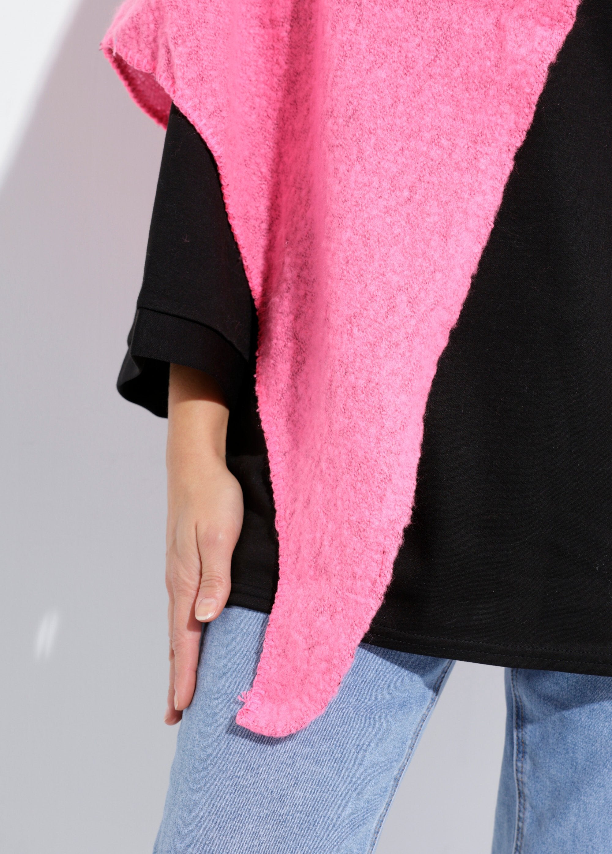 Cachecol_triangular_de_malha,_macio_e_quente_Fuchsia_DE1_slim