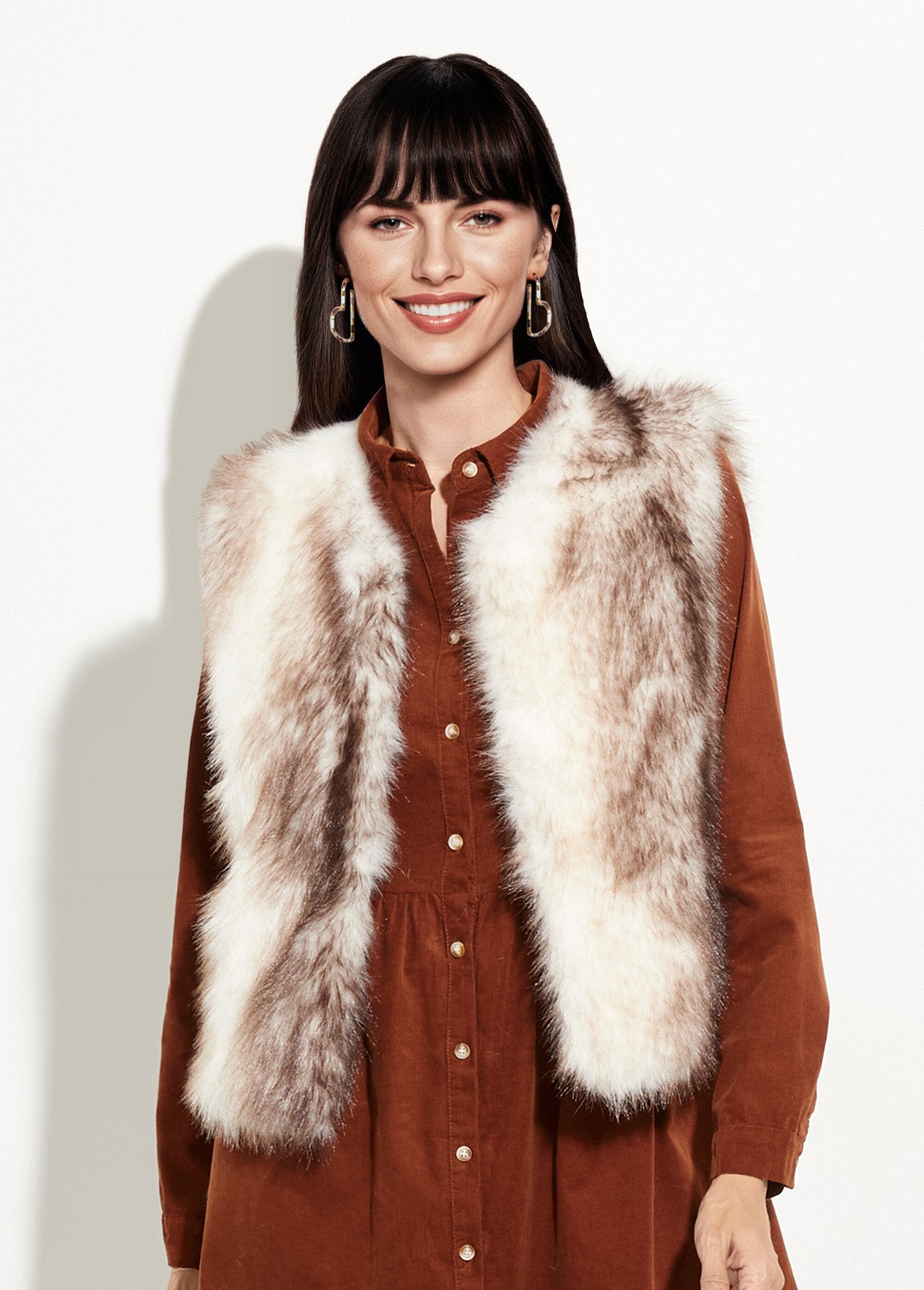 Gilet_en_fausse_fourrure_sans_manches_Beige_FA1_slim