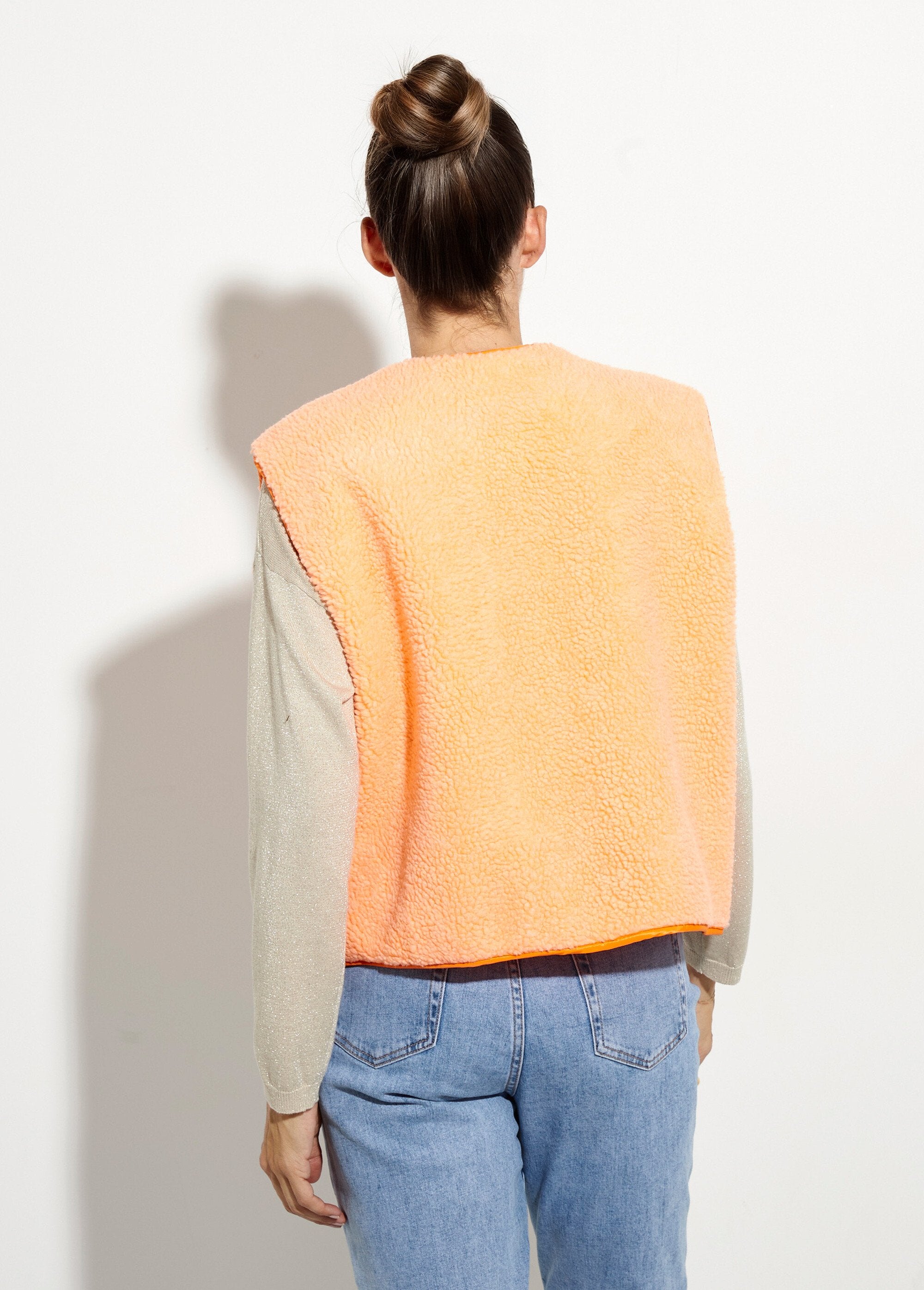 Gilet_sans_manches,_fausse_fourrure_fluo_Orange_fluo_DO1_slim