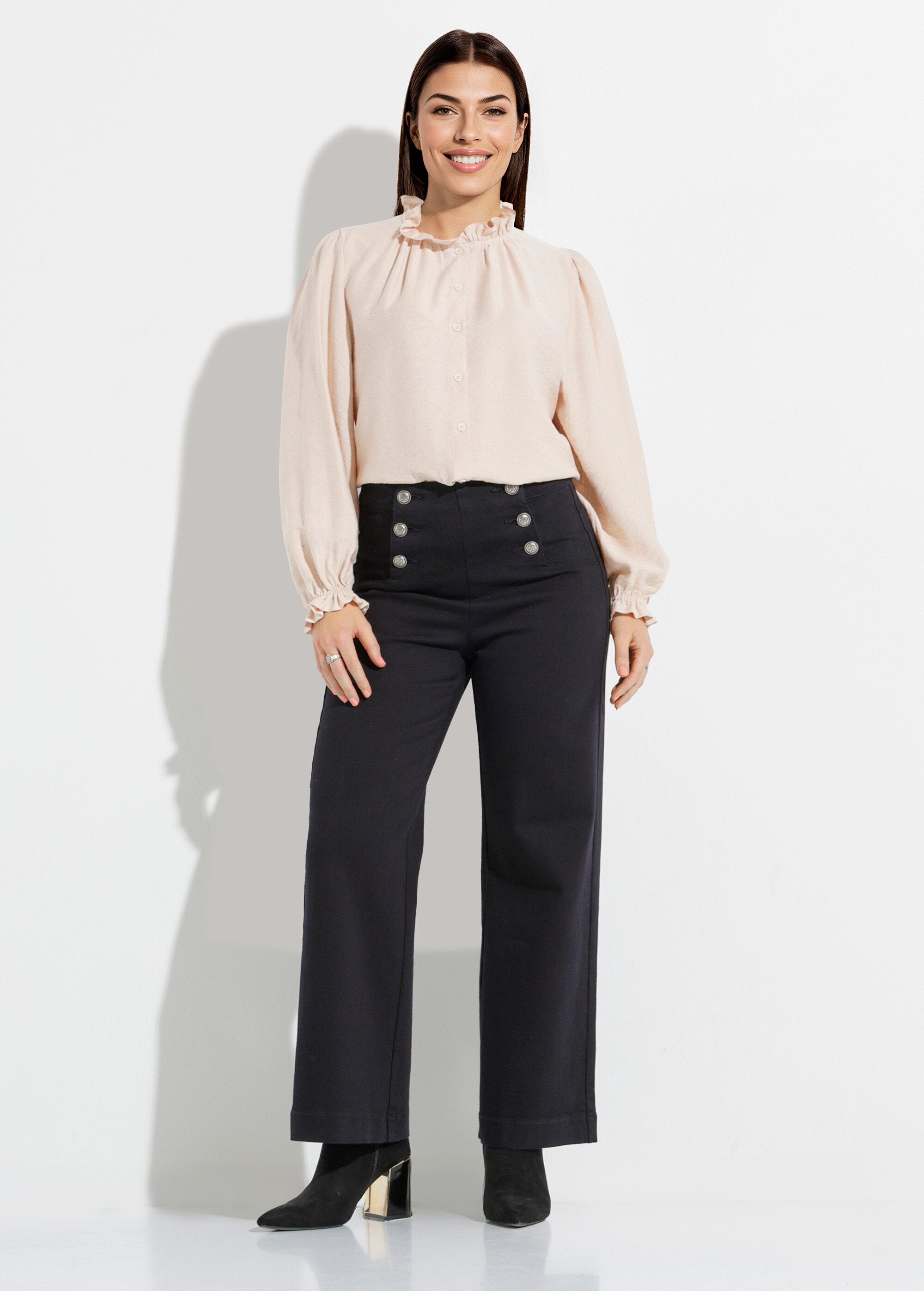 Calça_jeans_com_botões_de_metal,_especial_PETITE_Noir_SF1_slim