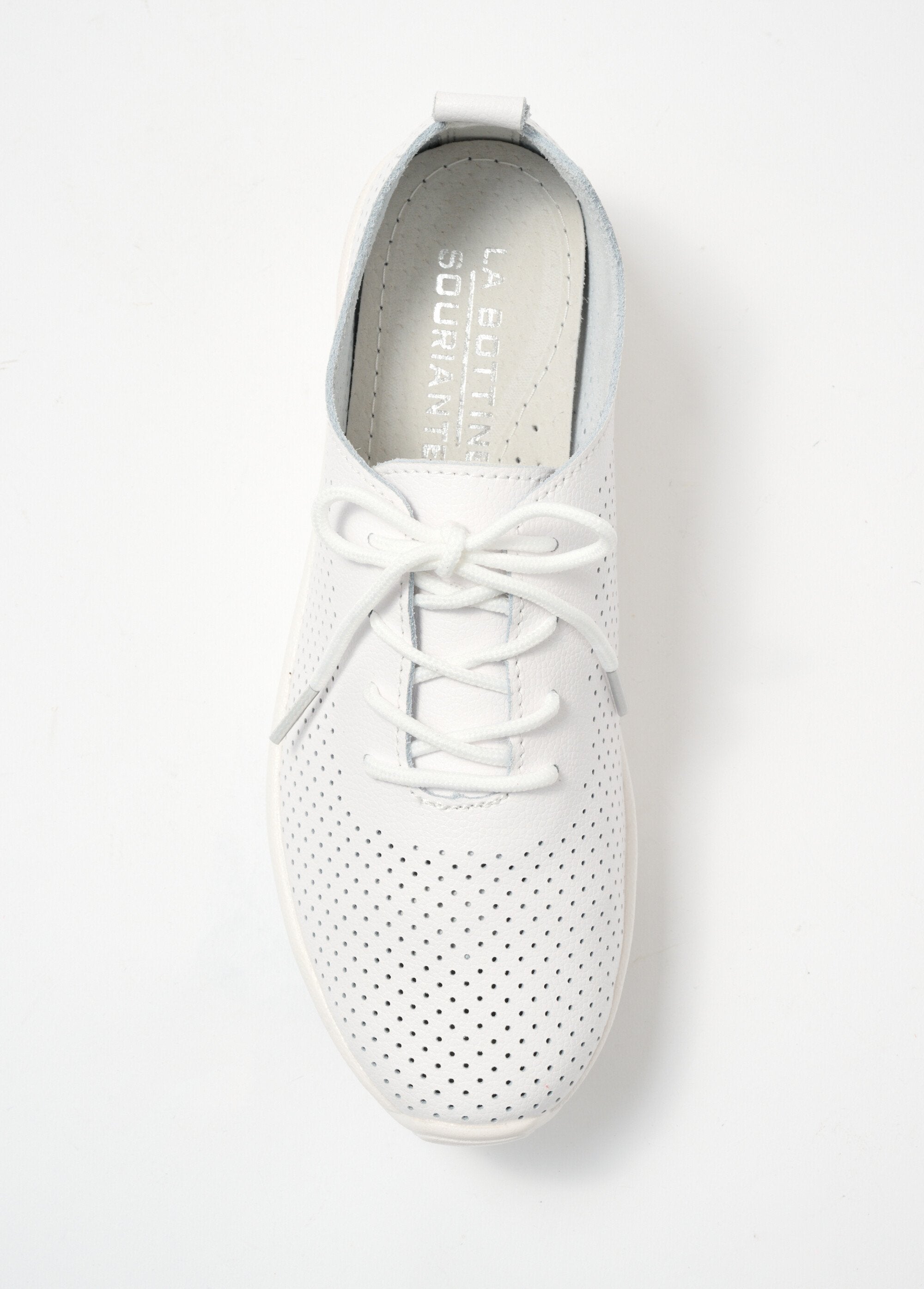Tênis_de_couro_perfurado_Blanc_OV1_slim