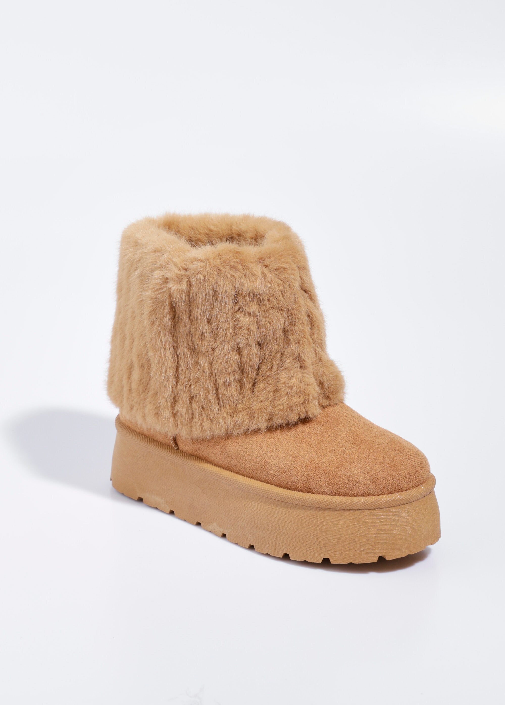 Botas_de_cunha_em_pele_sintética_Camel_FA1_slim