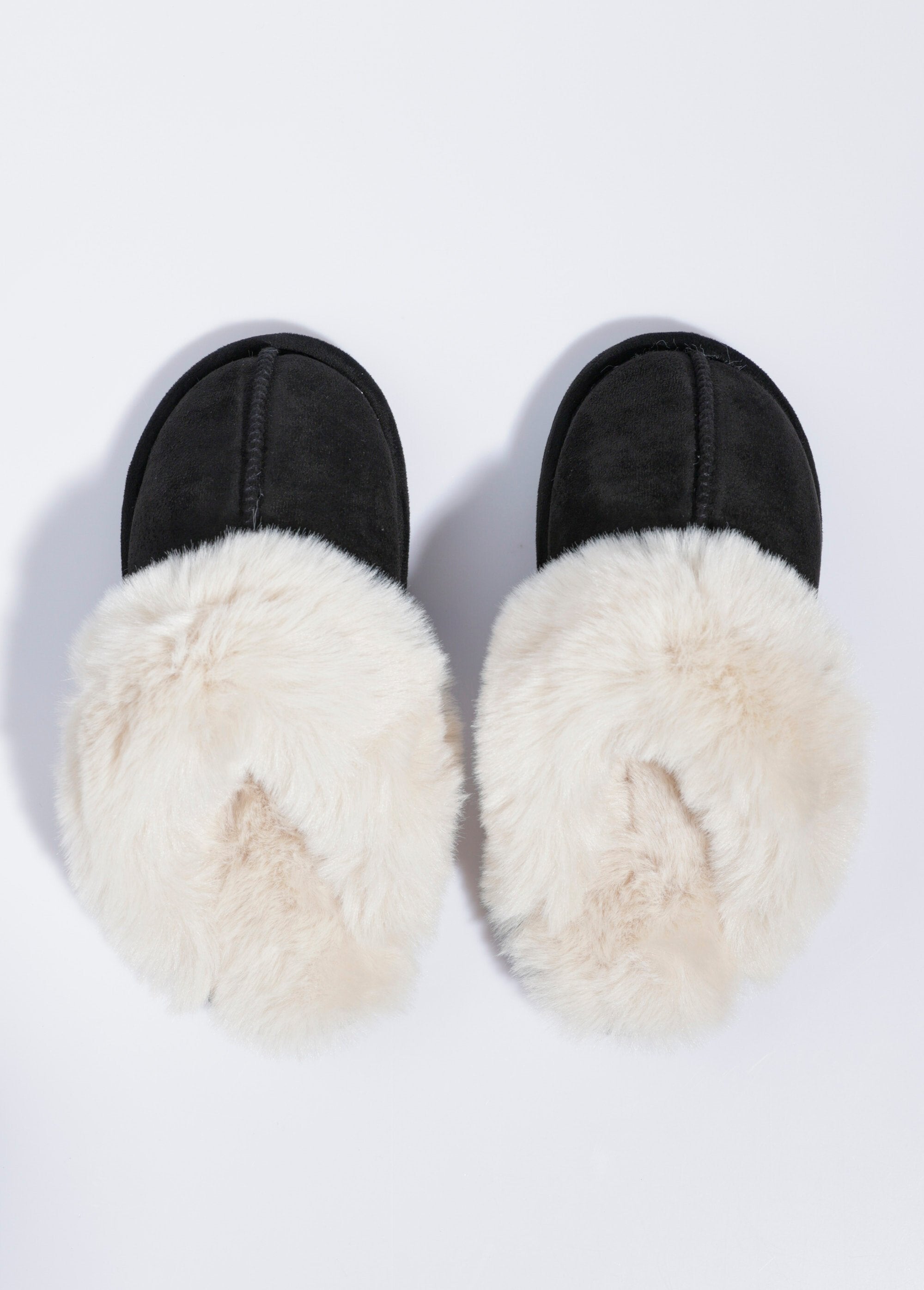 Chaussons_Mules_Noir_OV1_slim