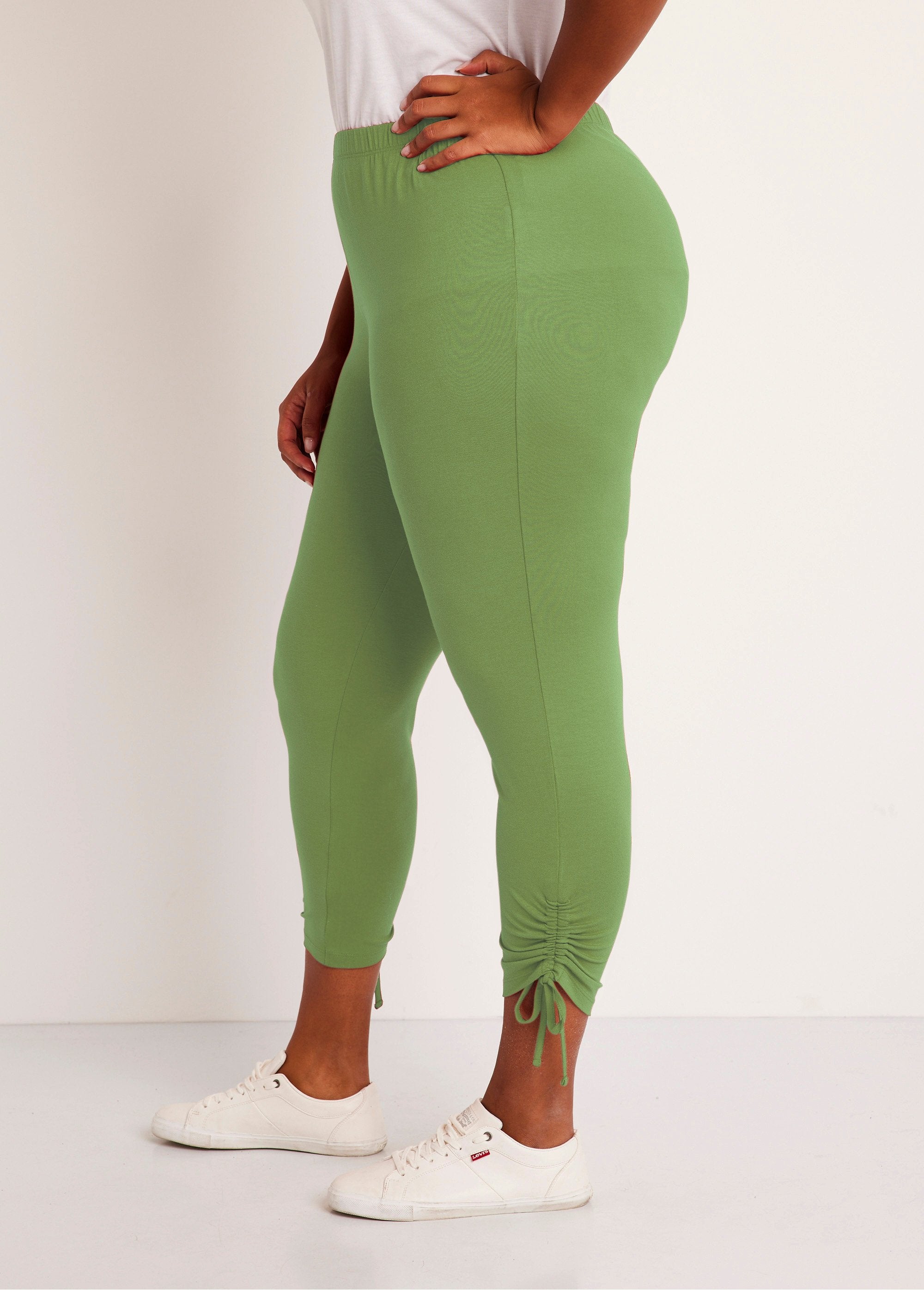 Legging_curta_com_cós_elástico_Limão_puro_DR1_curvy