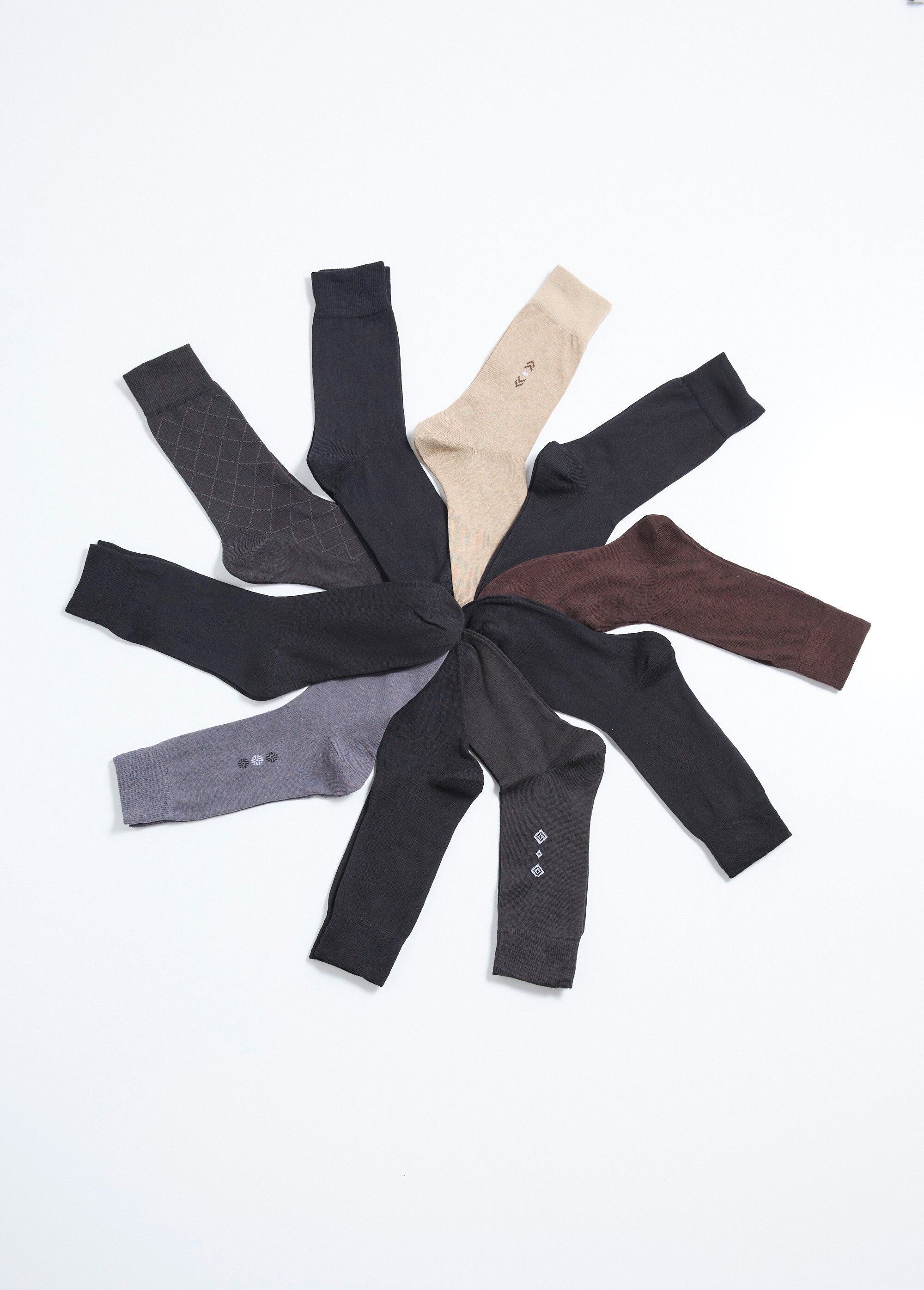 Pacote_com_10_meias_lisas_e_estampadas_Assortis_noir_FA1_slim