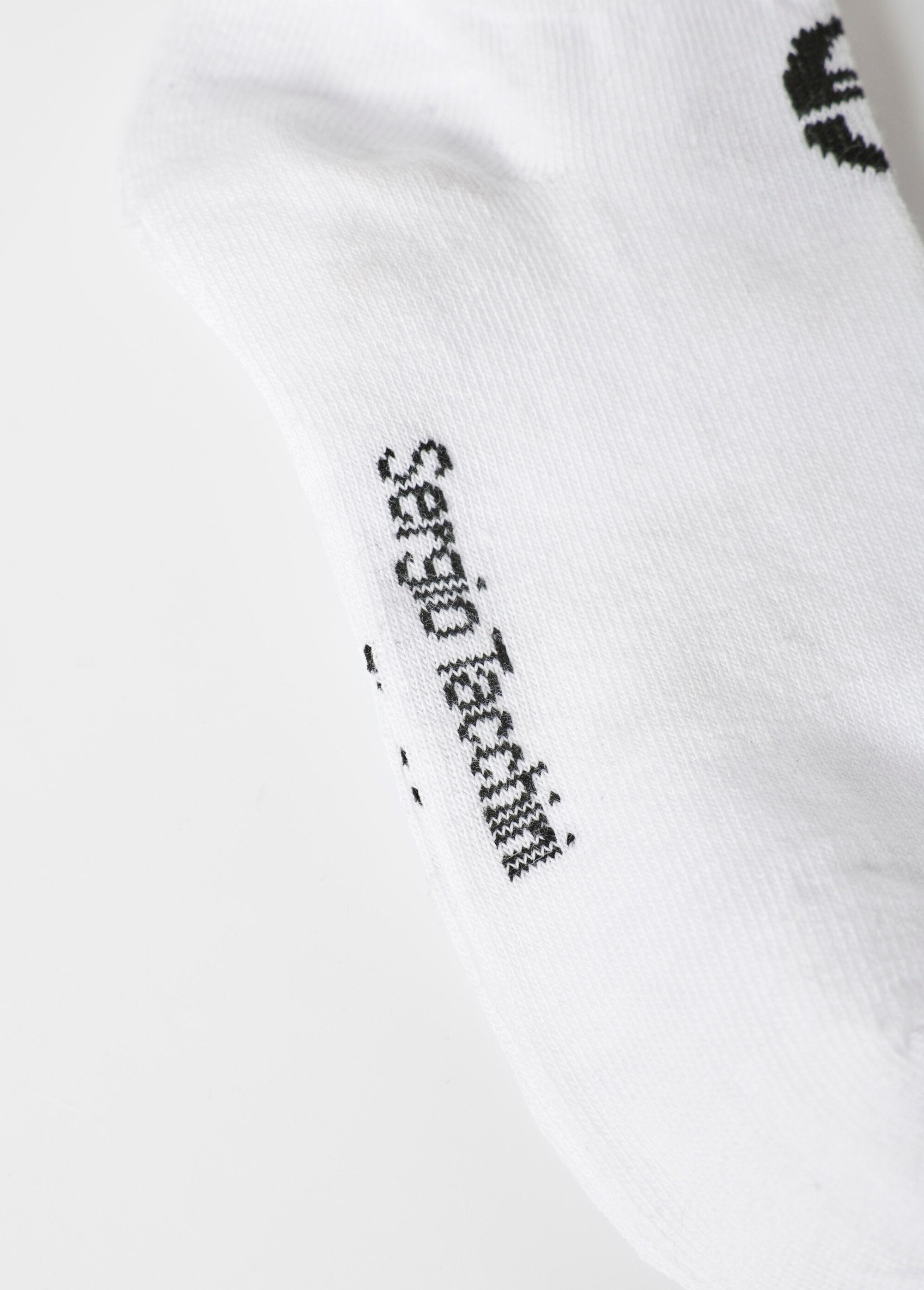 Pacote_de_3_meias_baixas_com_logotipo_Blanc_DE3_slim