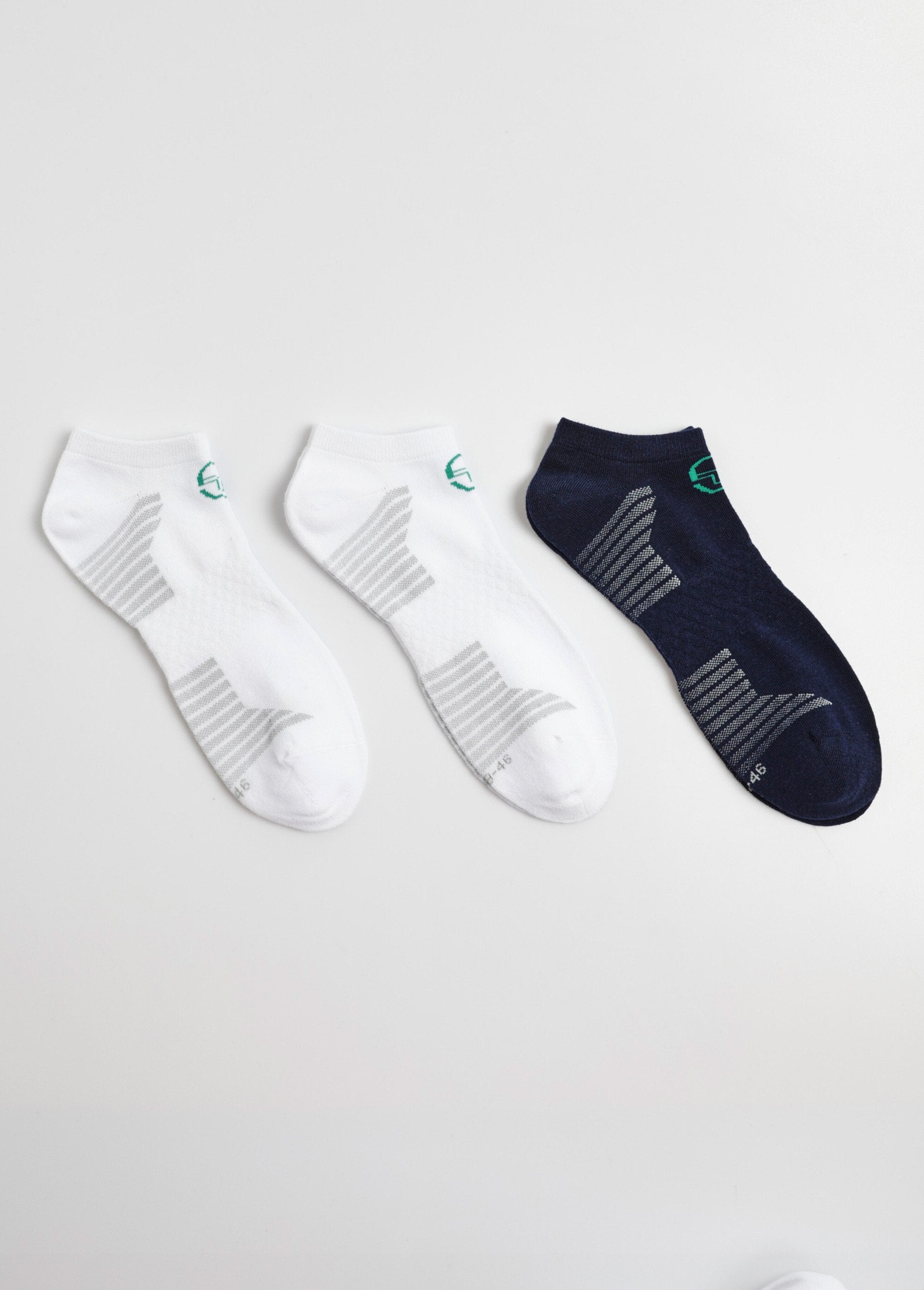 Pacote_com_3_meias_pequenas_estampadas_Assortis_bleu_DE1_slim