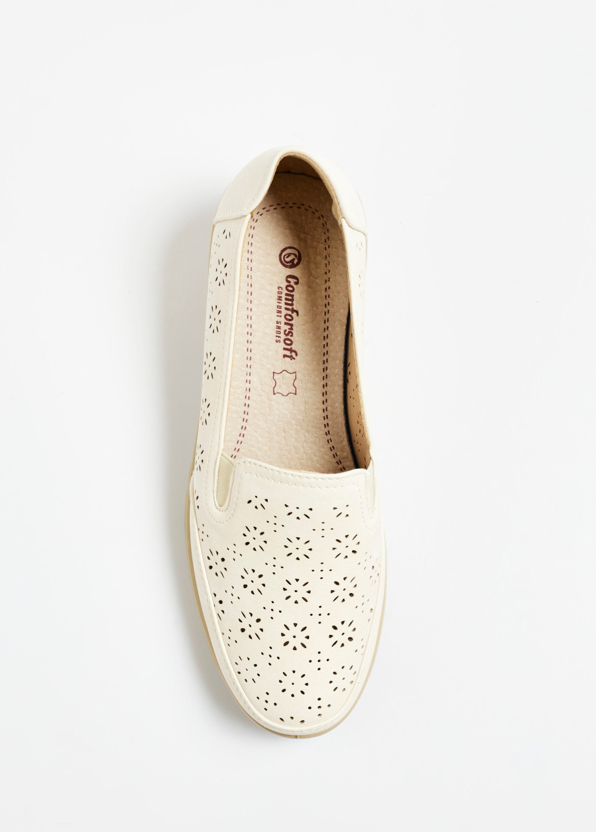 Mocassim_confortável_vazado_com_laterais_elásticas_Beige_OV1_slim