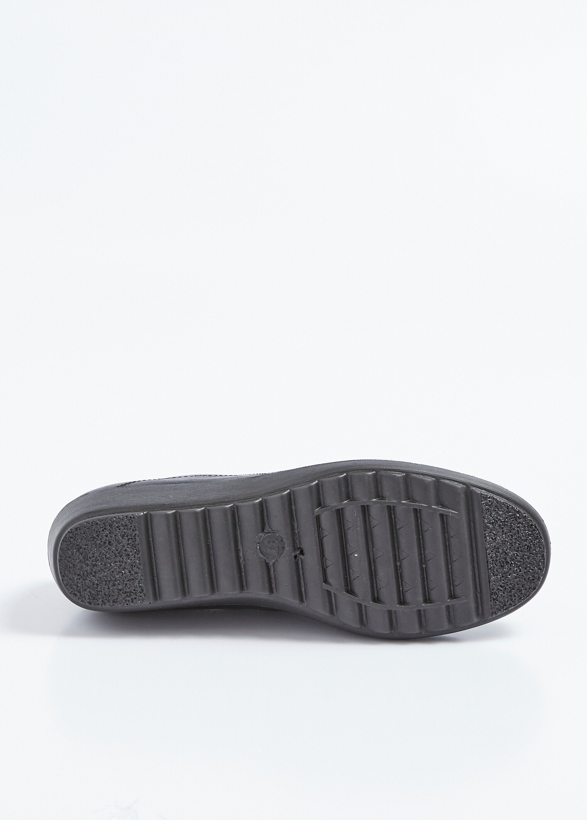 Mocassins_élastiqués_compensés_grande_largeur_cuir_Noir_UN1_slim
