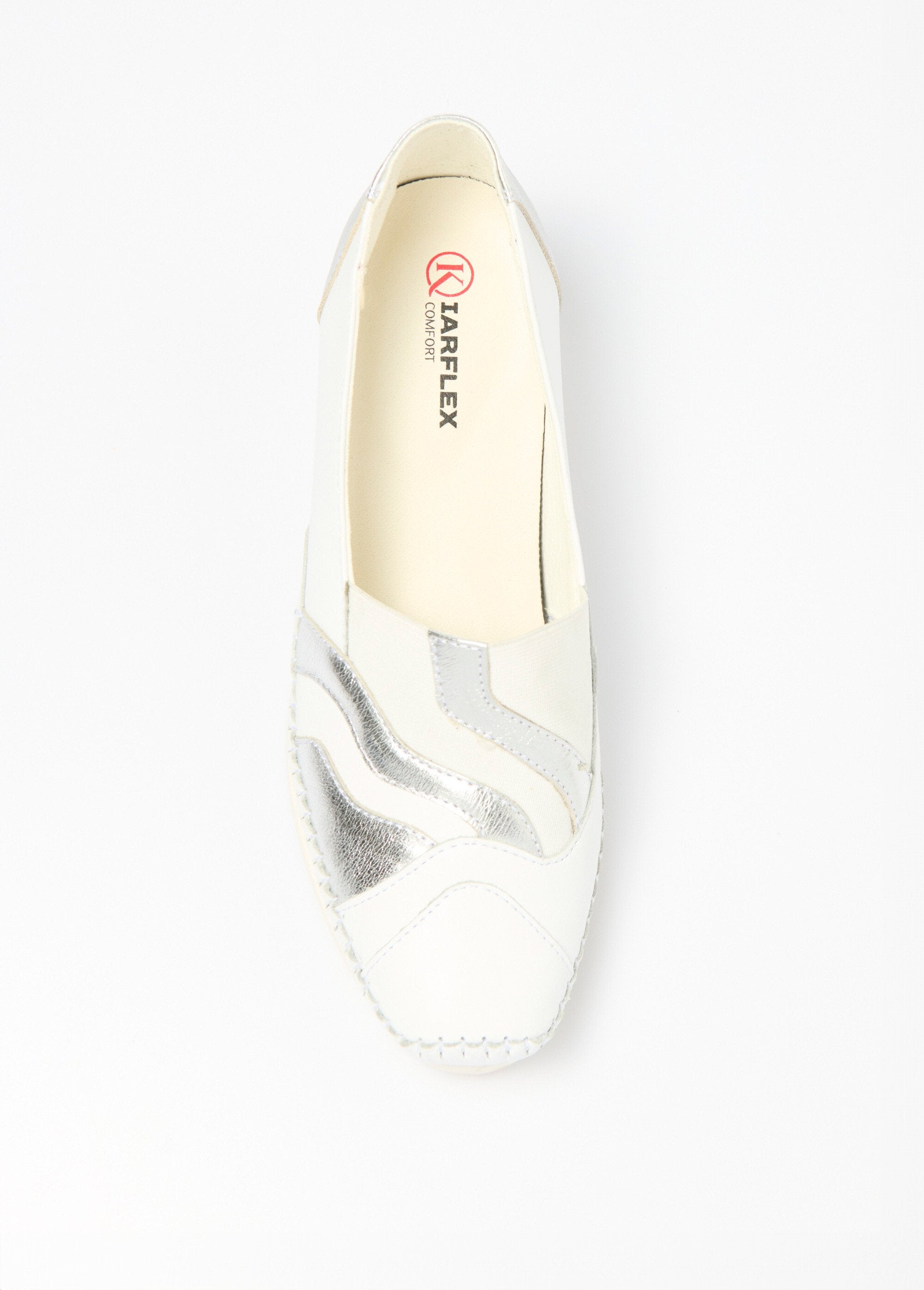 Mocassins_élastiqués_cuir_largeur_confort_Blanc_OV1_slim