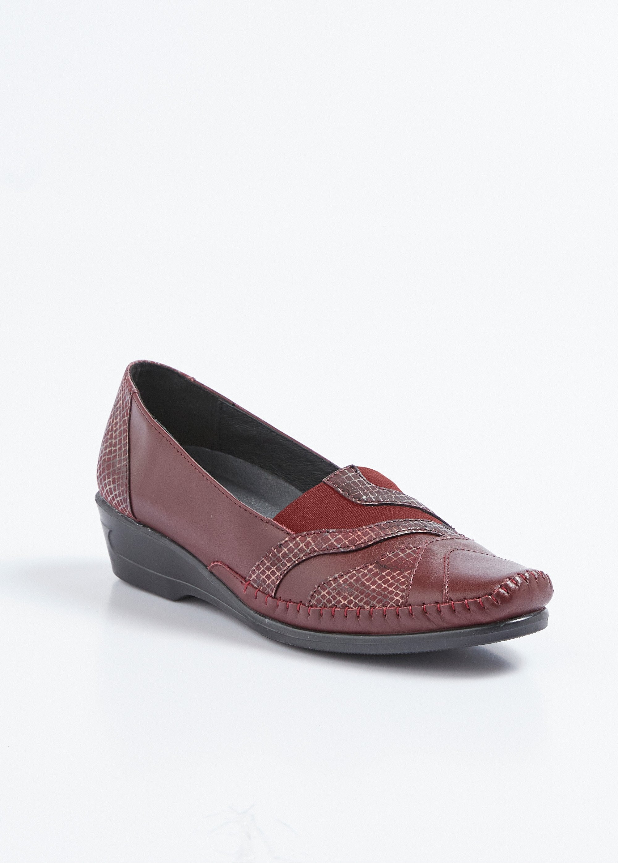 Mocassins_élastiqués_cuir_largeur_confort_Bordeaux_FA1_slim