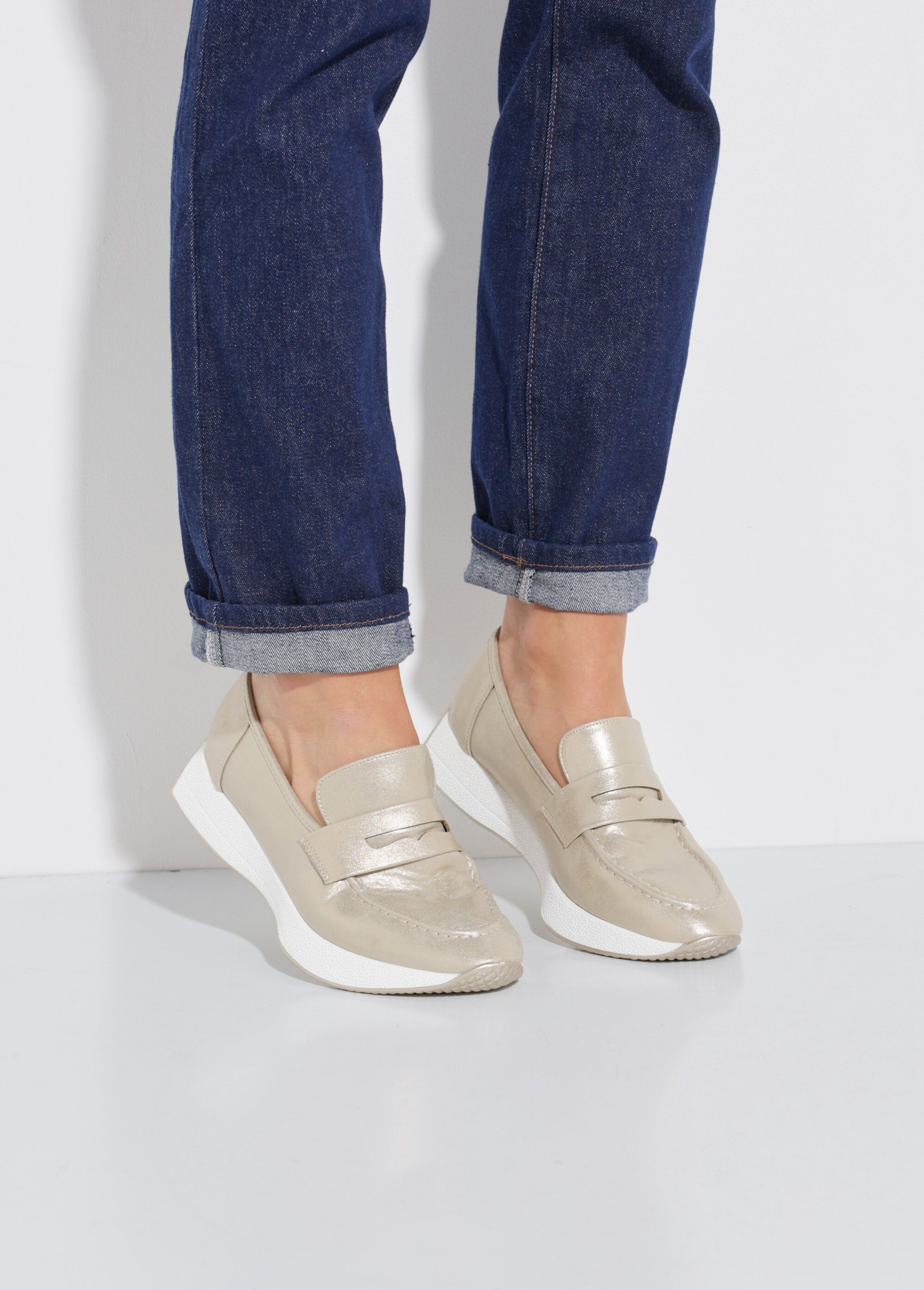 Mocassins_semelle_compensée_contrastante_Dore_SF1_slim