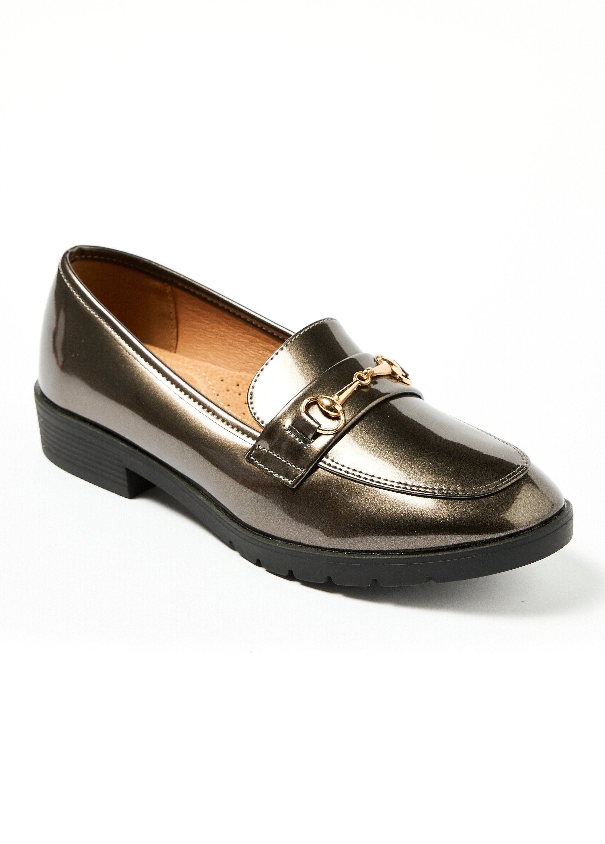 Mocassins_de_couro_envernizado_com_ponta_de_metal_Gris_FA1_slim