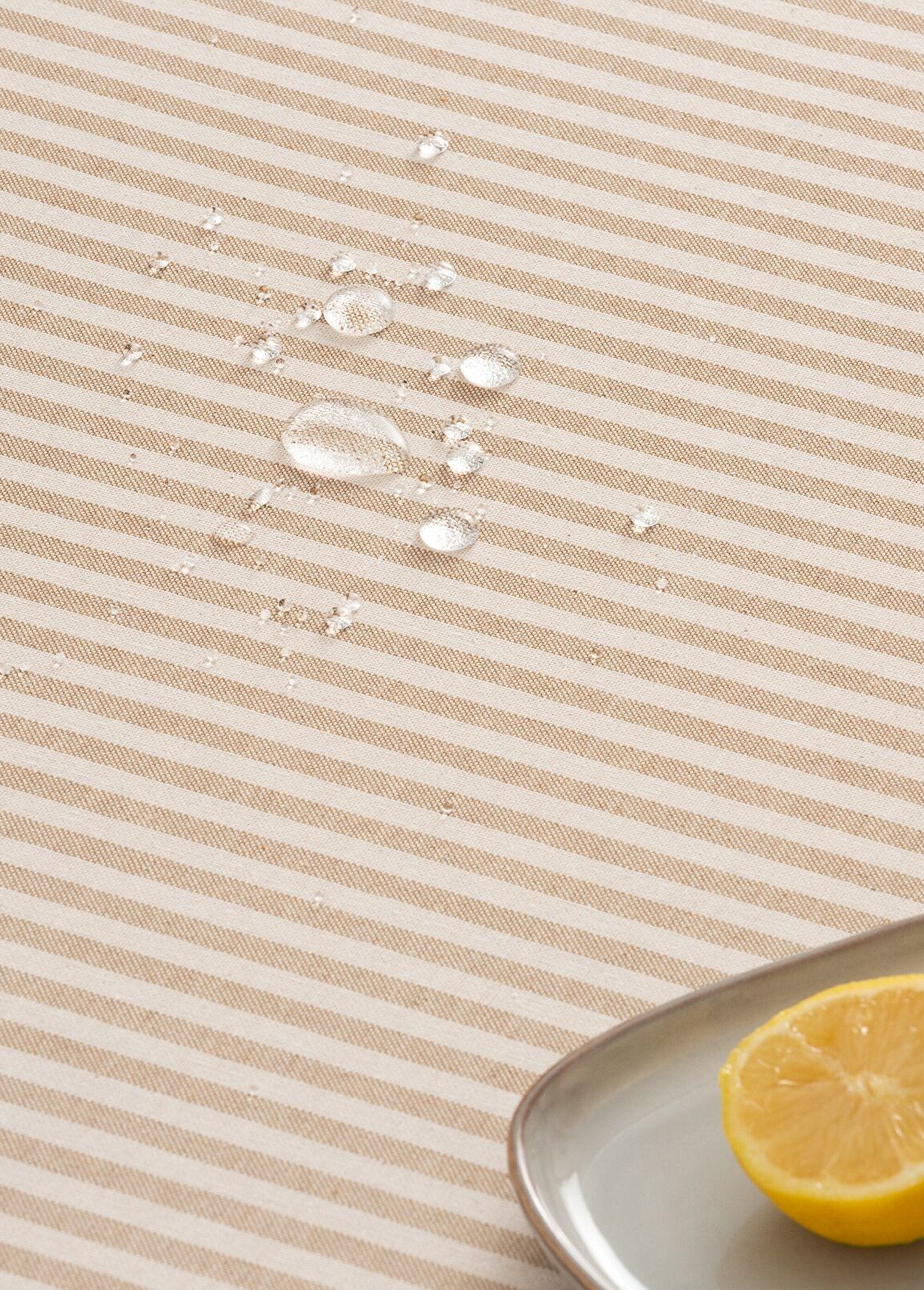 Nappe_anti_taches_coton,_fines_rayures_Beige_DE2_slim