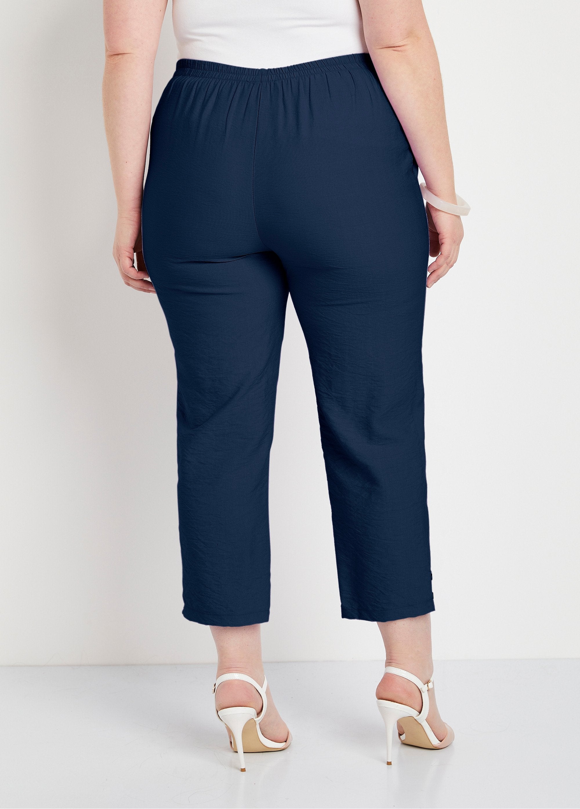 Calça_cropped_larga_com_cintura_semi_elástica_Marinho_DO1_curvy