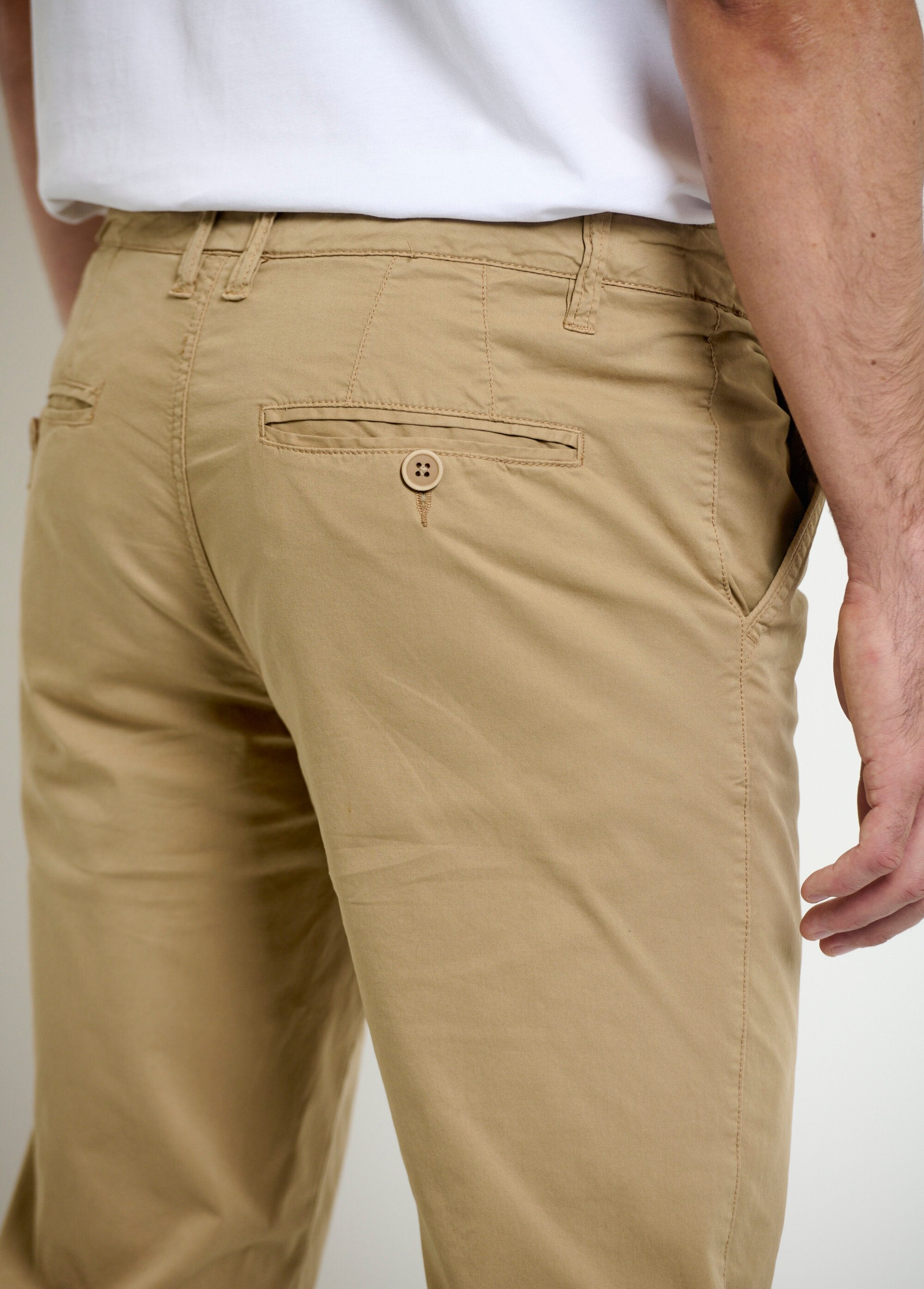 Calças_chino_masculinas_Beige_DE1_slim