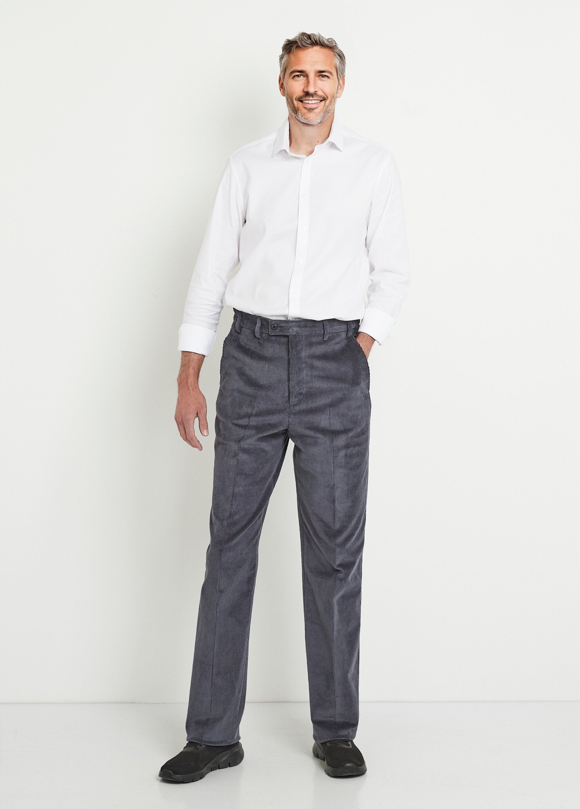 Calça_reta_com_cós_elástico_confortável_Velours_marine_SF1_slim