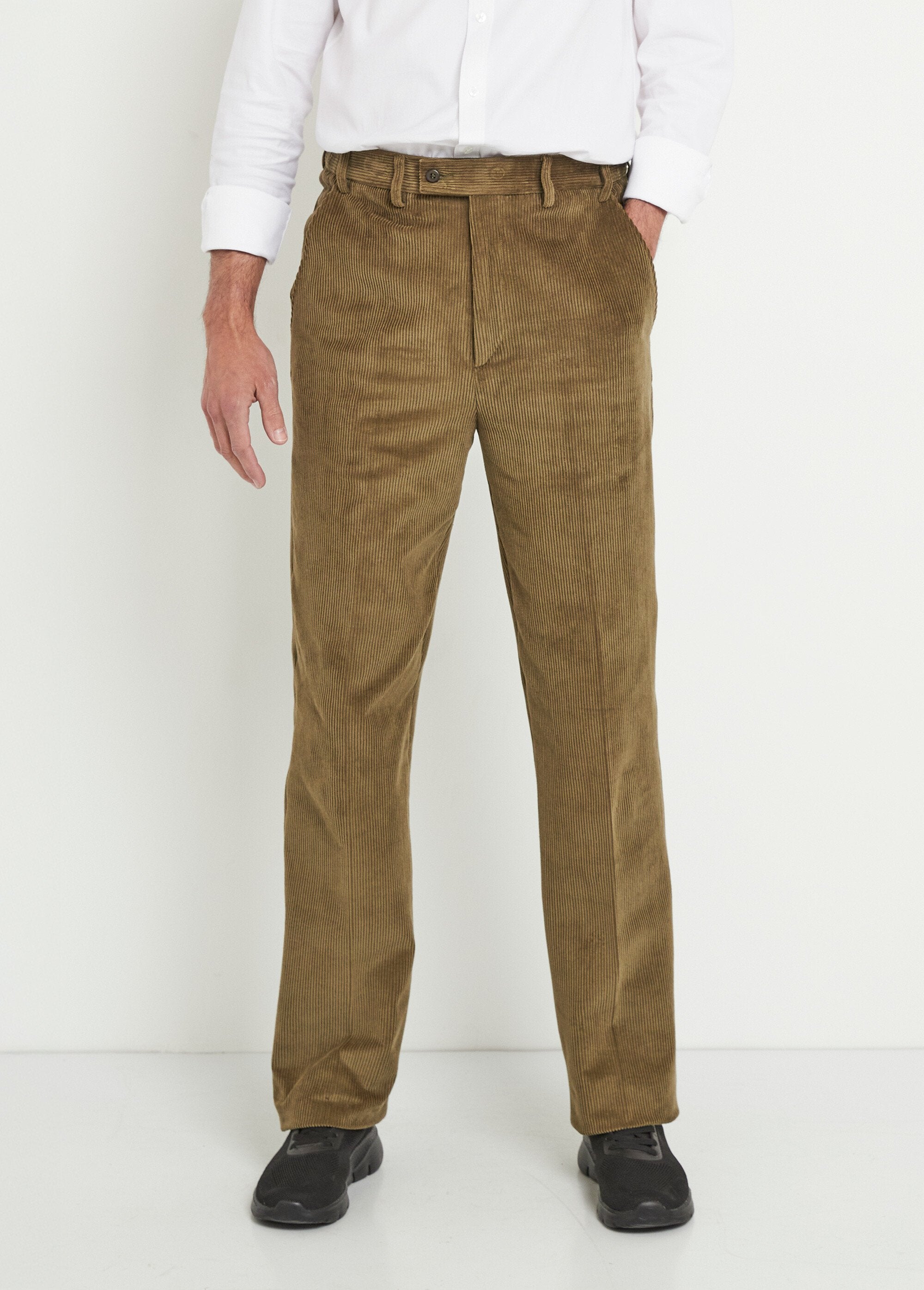 Calça_reta_com_cós_elástico_confortável_Velours_bronze_FA1_slim
