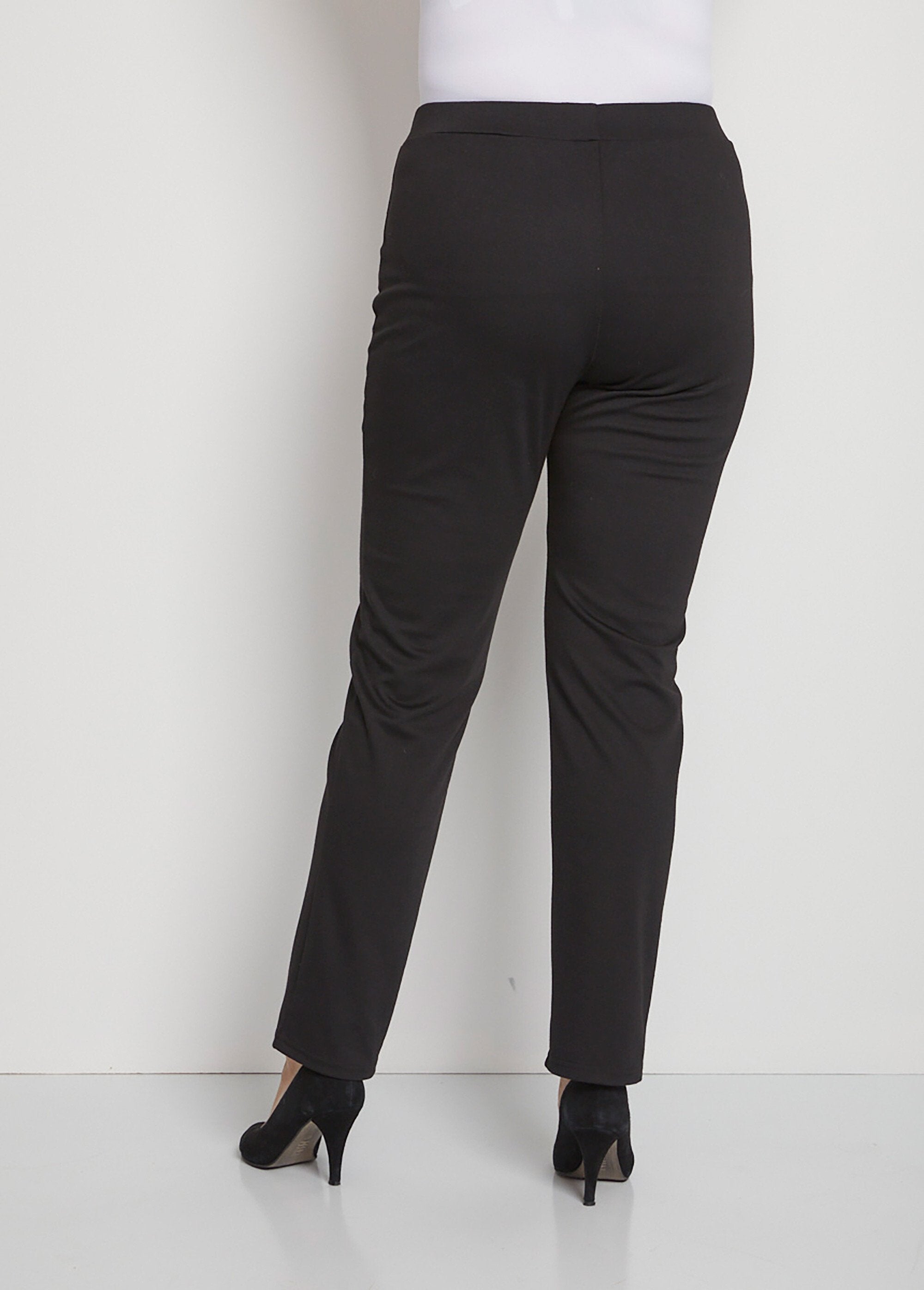 Calça_reta_com_cintura_elástica_em_malha_Milano_PRETO_DO1_curvy