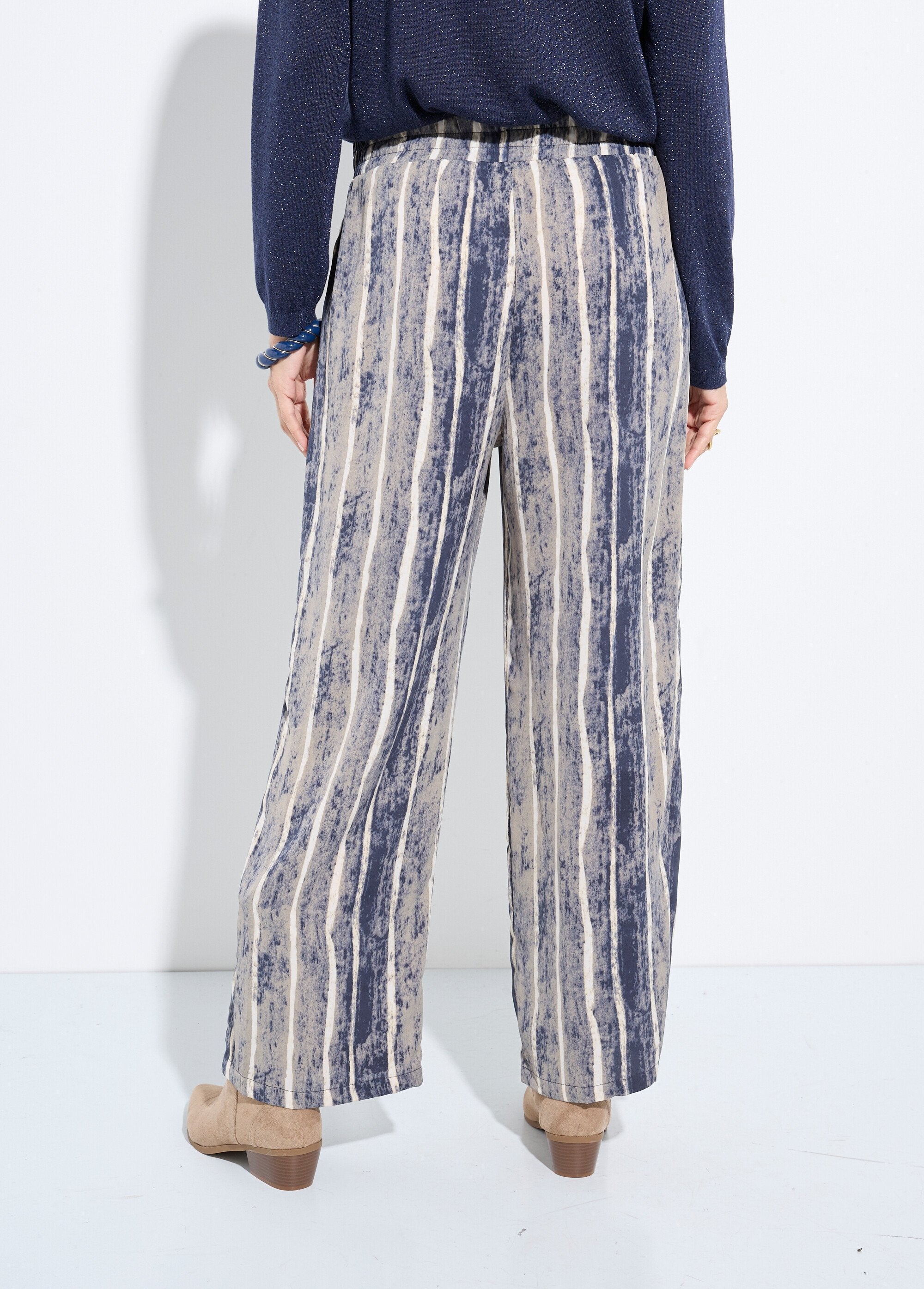 Pantalon_fluide_élastiqué,_imprimé_rayé_Gris_et_ecru_DO1_slim