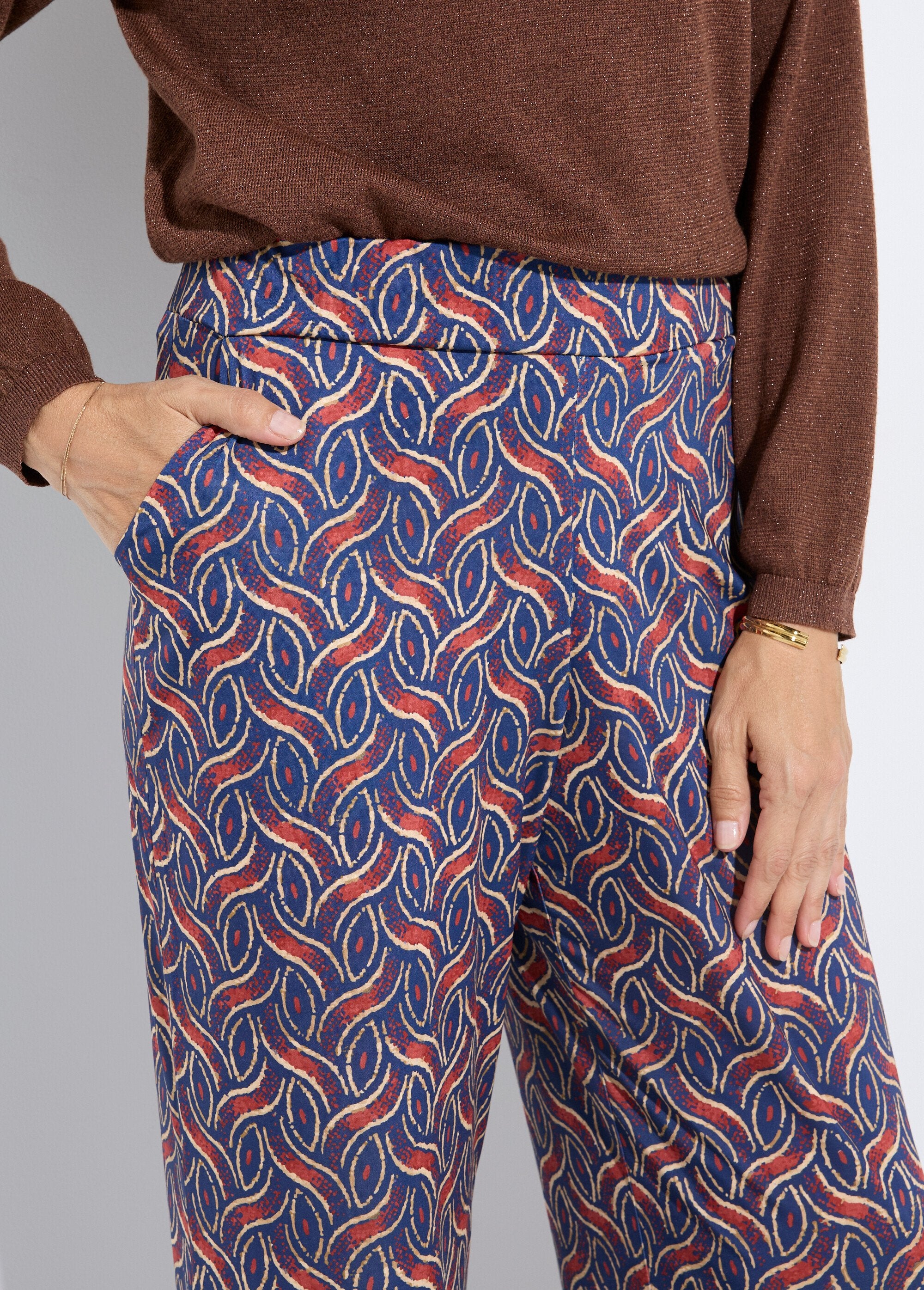 Pantalon_large_fluide_imprimé_ethnique_Marine_et_brique_DE1_slim
