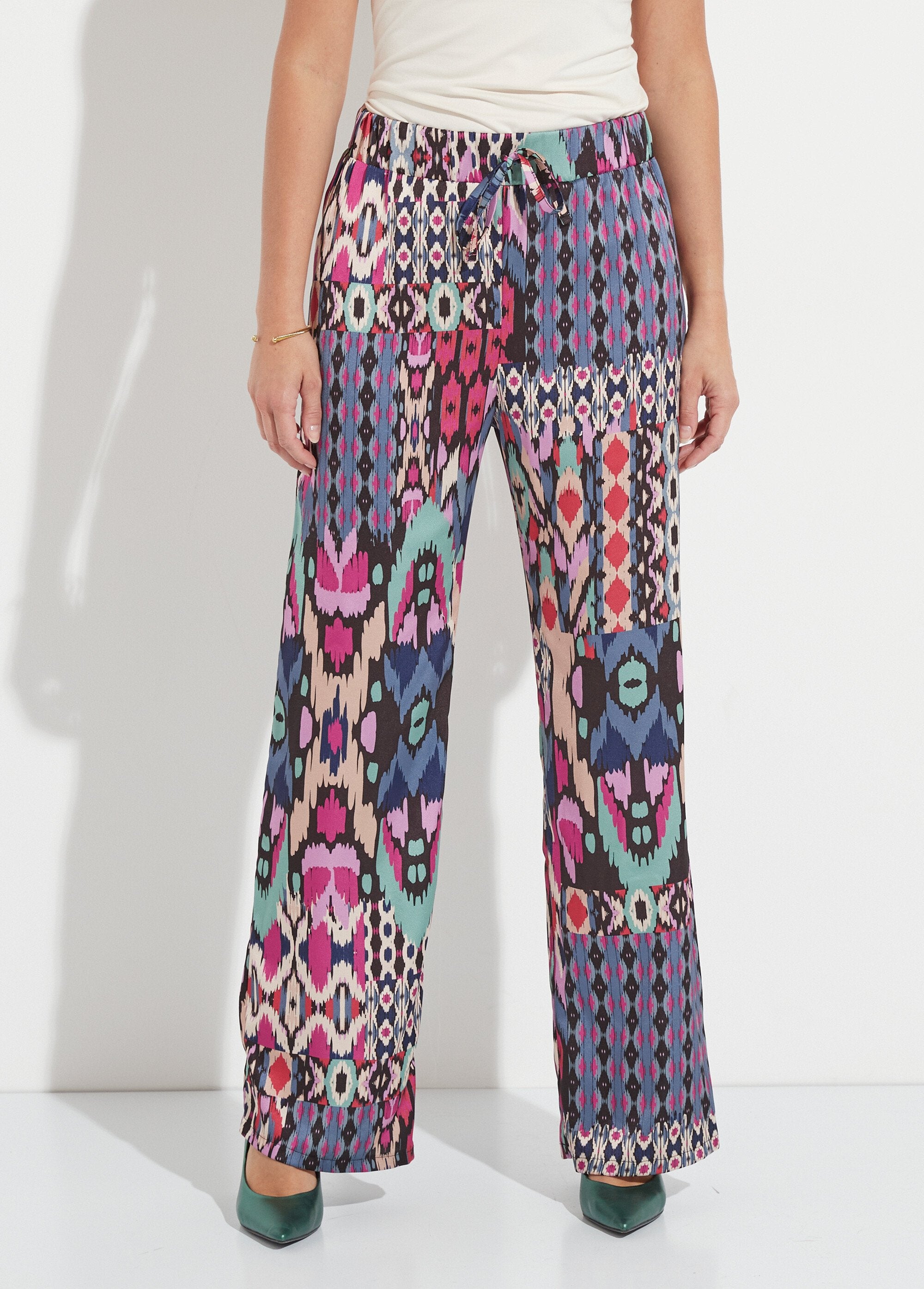 Calças_largas_de_cetim_estampado_com_cós_elástico_Multicolore_FA1_slim