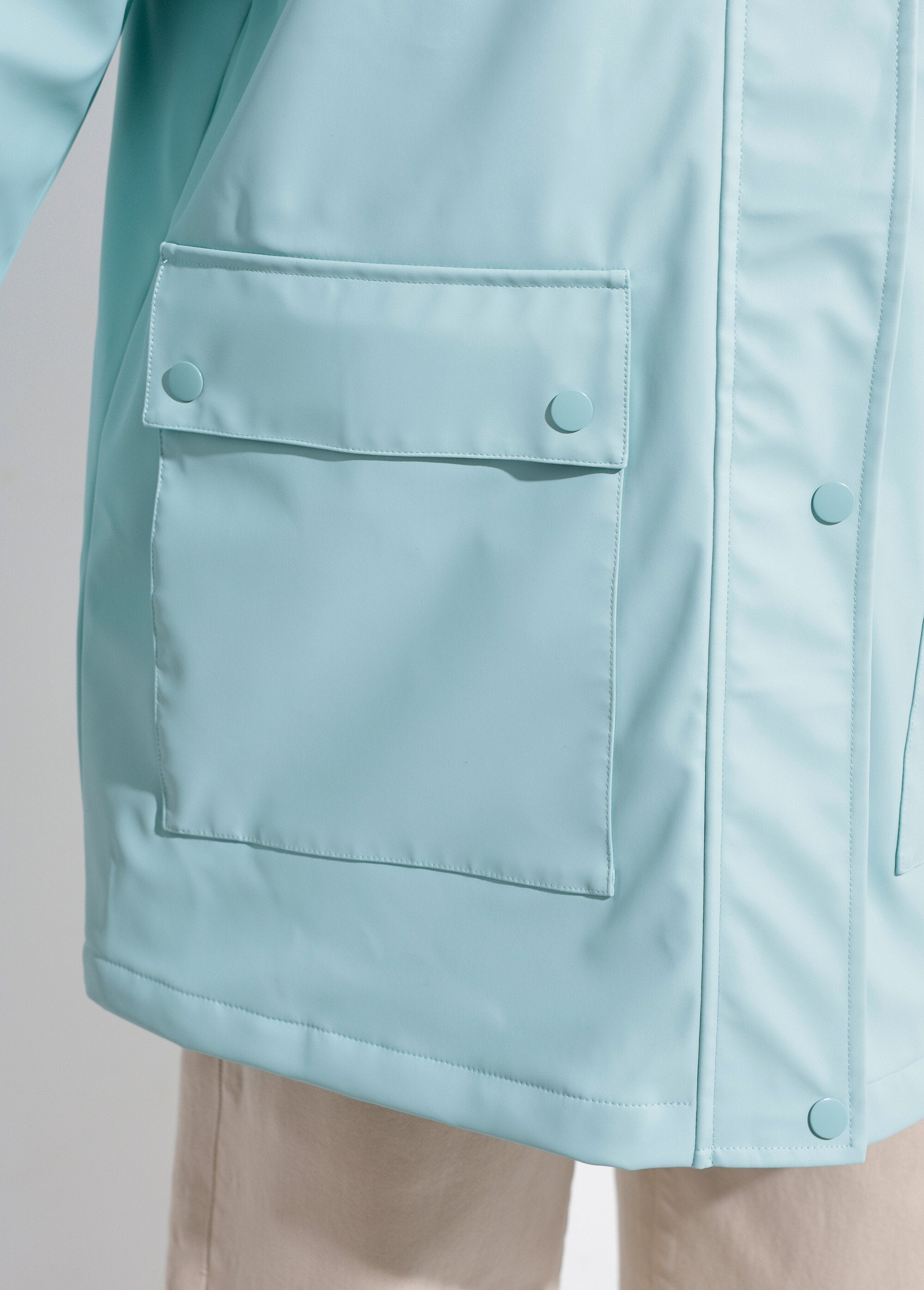 Parka_repelente_de_água_com_capuz_com_fecho_de_correr_e_botões_de_pressão_Opaline_DE1_slim