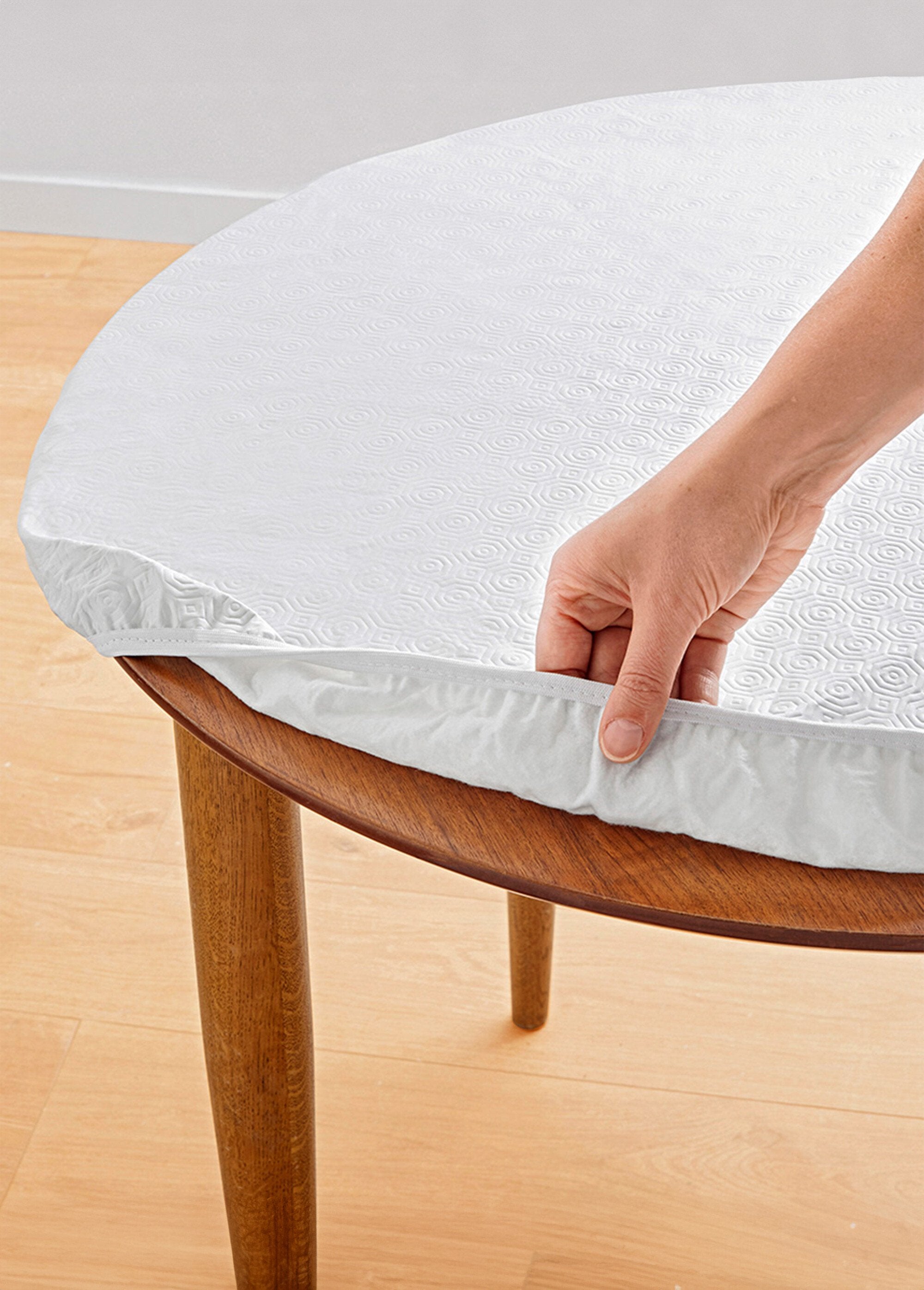 Protetor_de_mesa_elástico_BRANCO_FA1_slim