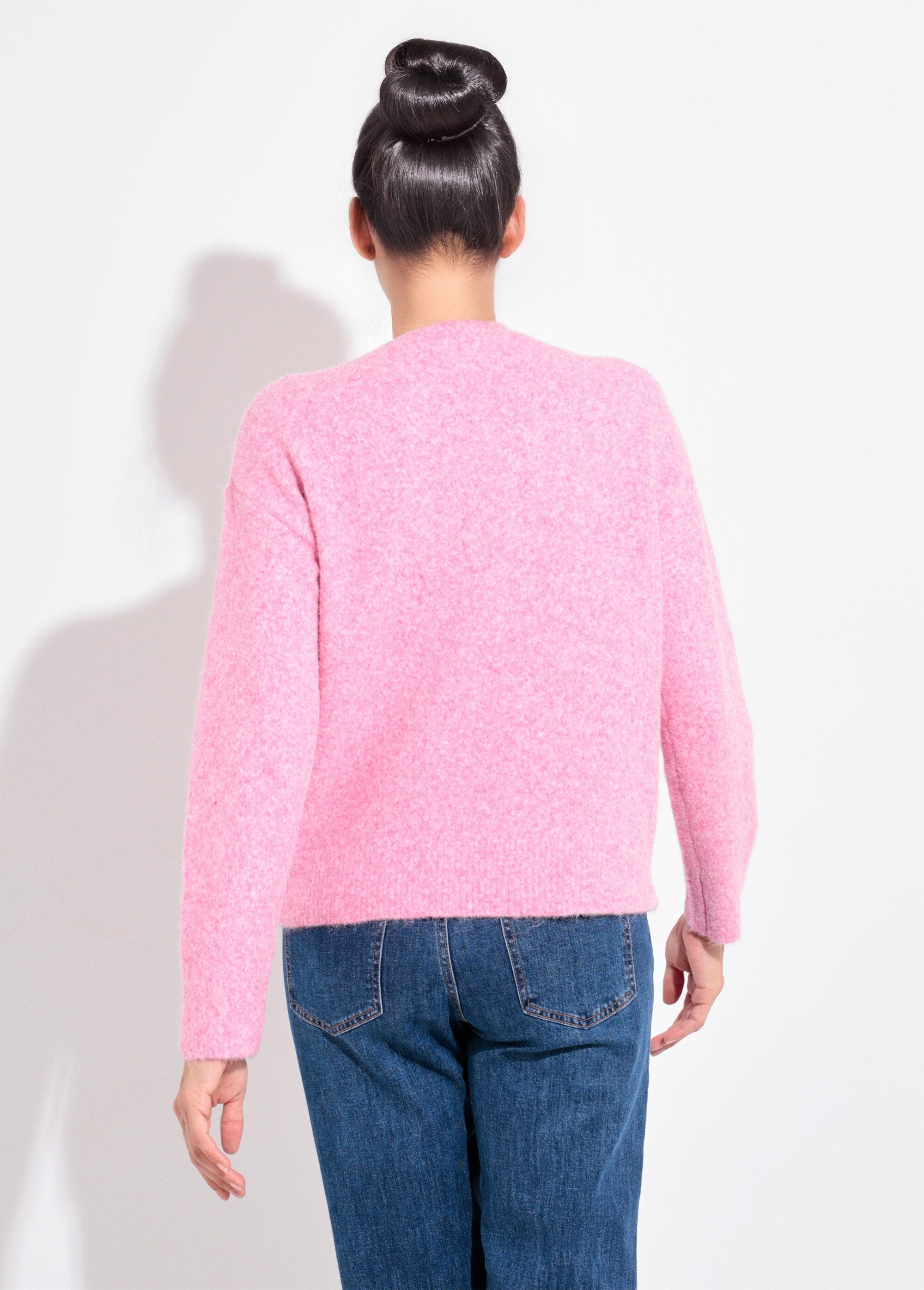 Suéter_de_gola_redonda_com_detalhe_de_lantejoulas_Rose_DO1_slim