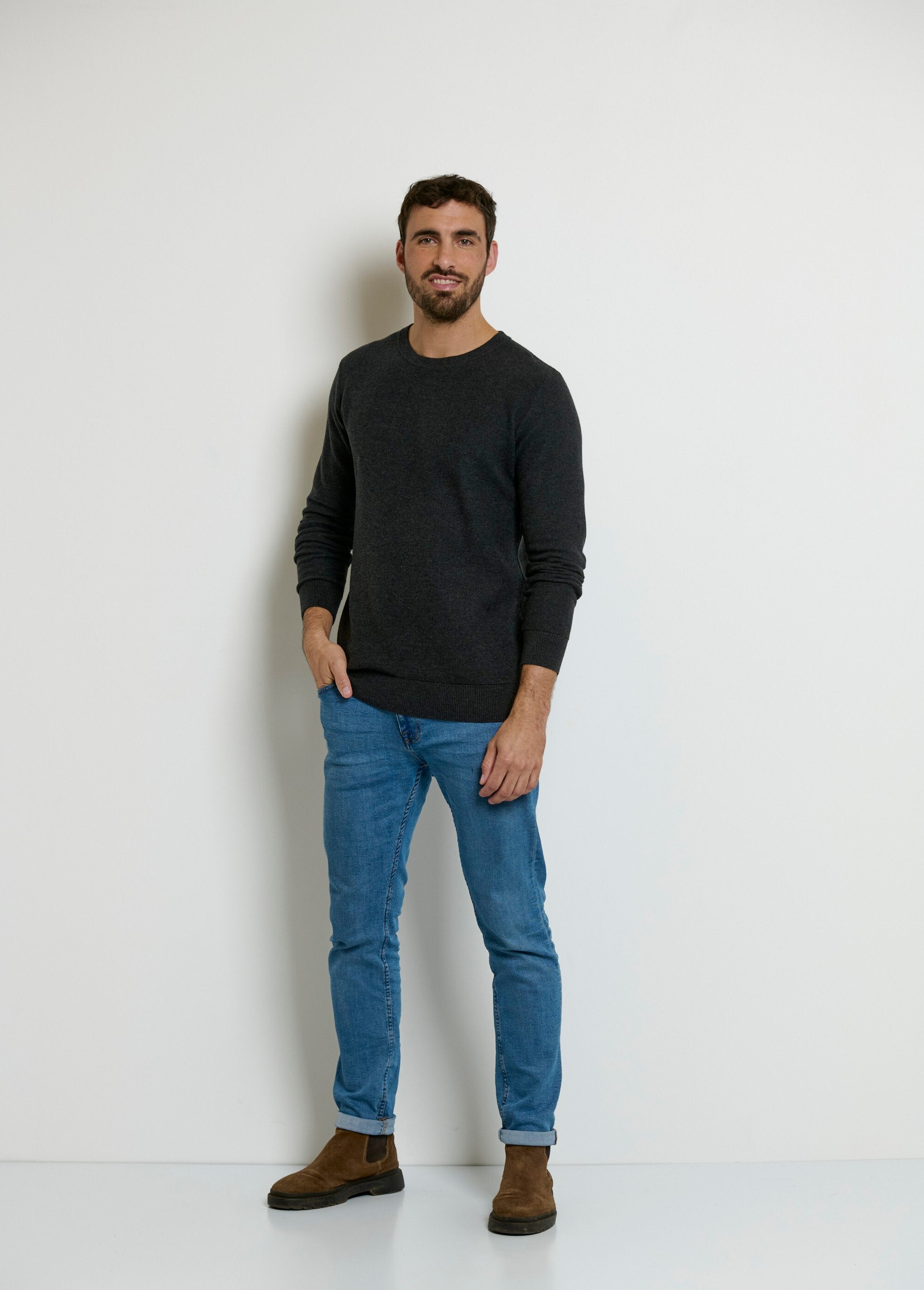Suéter_de_gola_redonda_com_malha_piquet_chique_Gris_SF1_slim