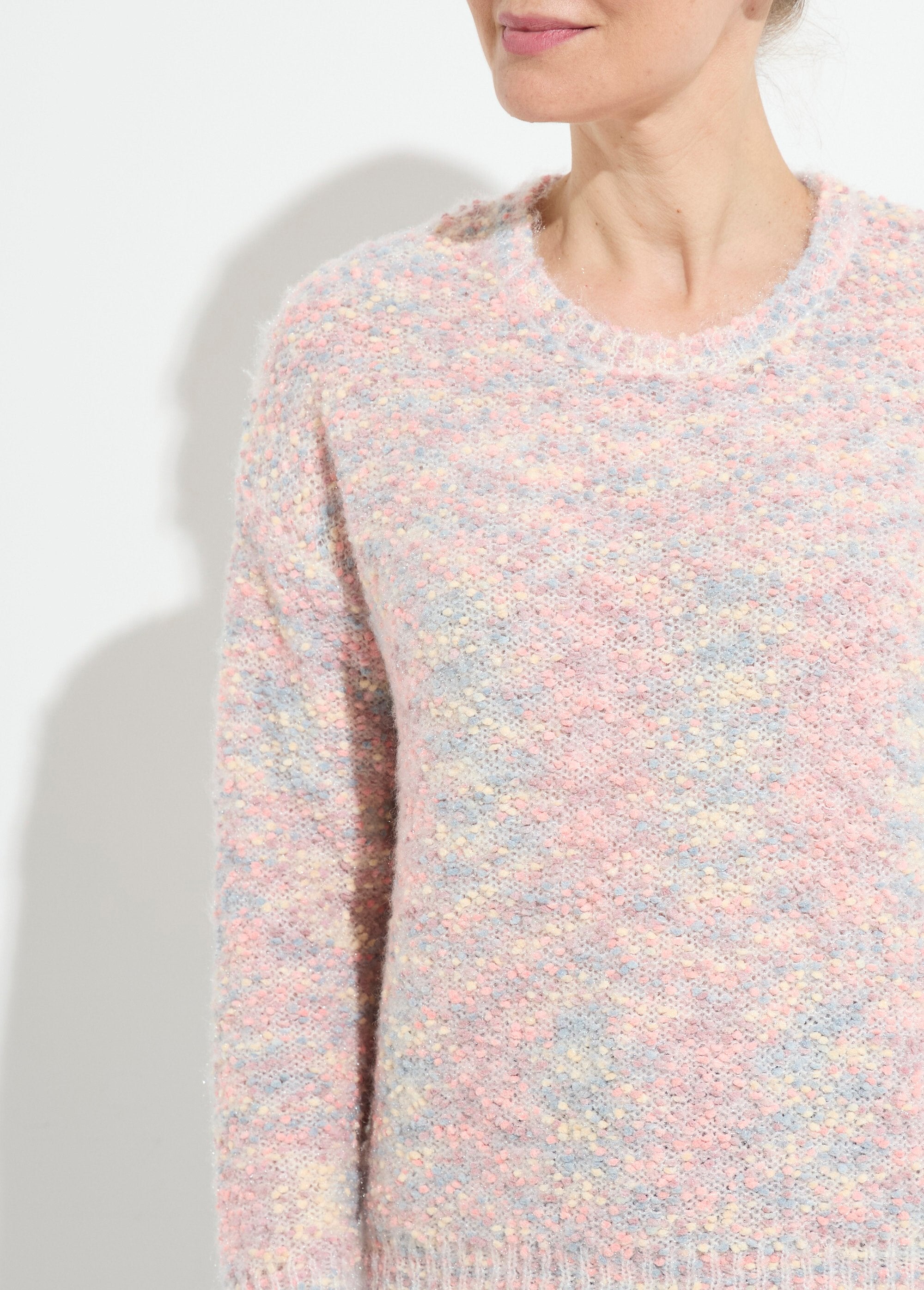 Suéter_macio_de_gola_redonda_com_ponto_bola_multicolorido_Chine_rose_DE1_slim
