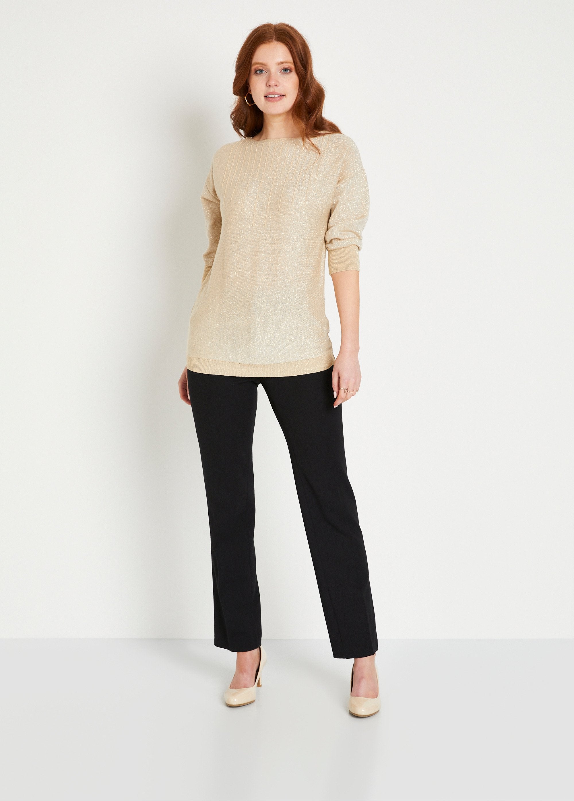 Camisola_lisa_brilhante_de_comprimento_médio,_mangas_3/4_com_gola_em_barco_Beige_irise_SF1_slim