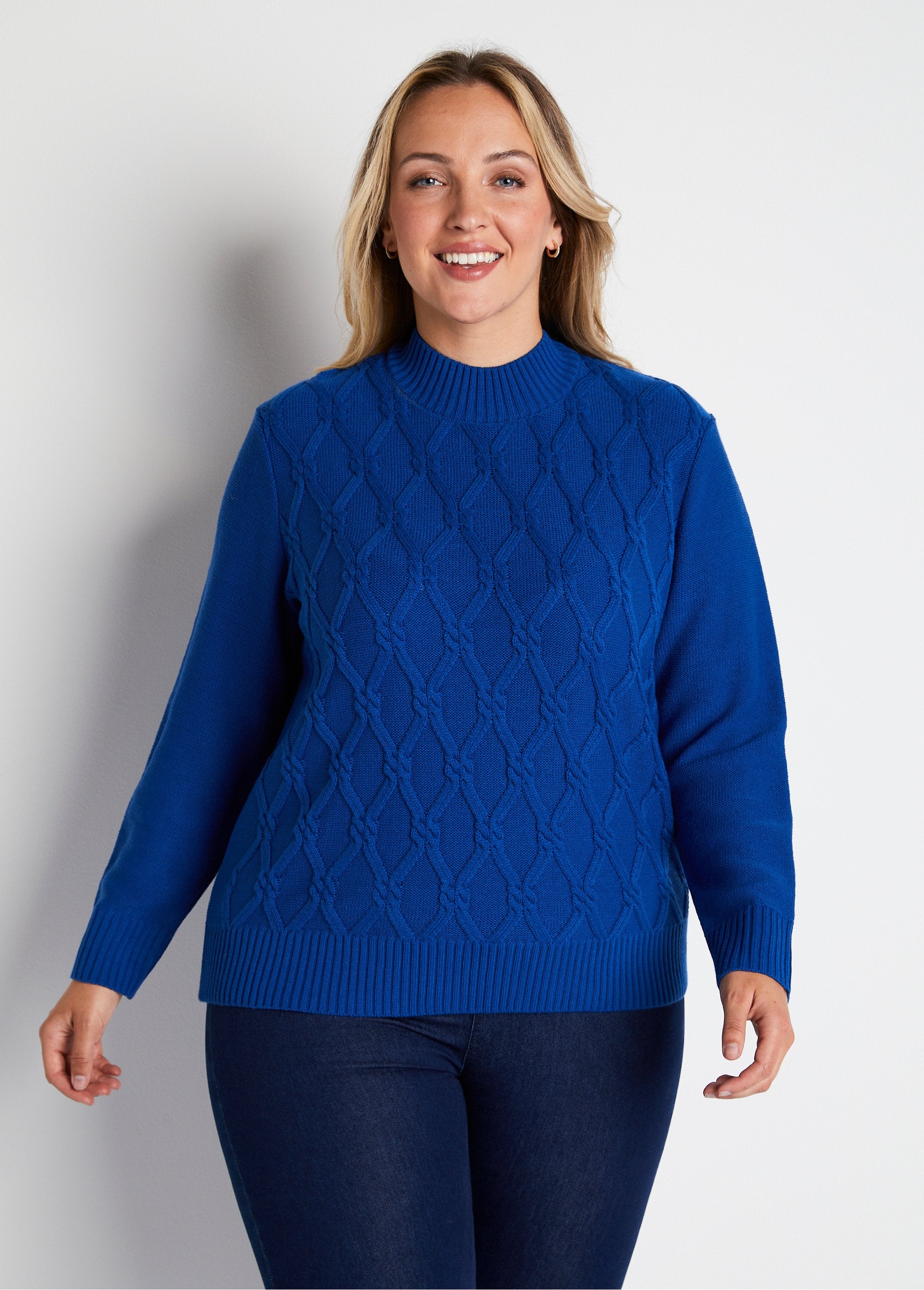 Suéter_de_jersey_liso_com_gola_alta_Azul_forte_FA1_curvy