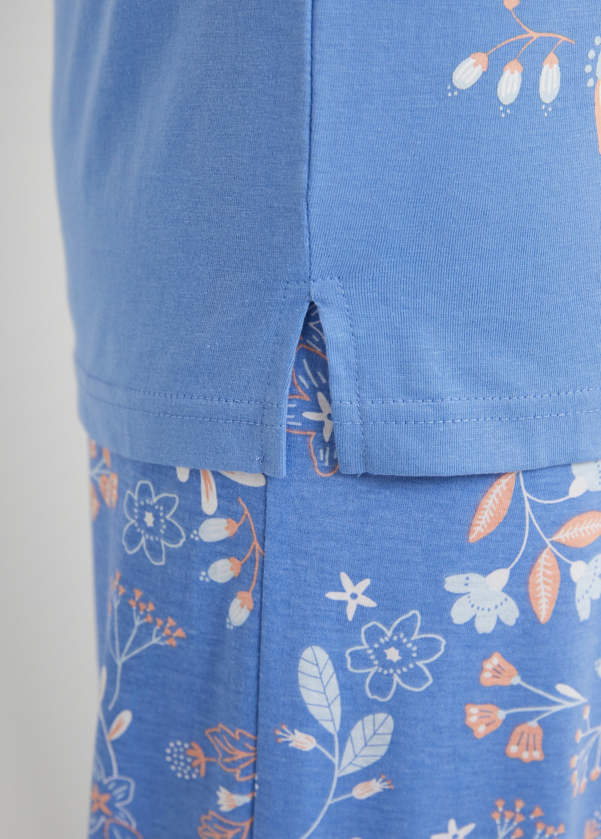 Pijama_de_manga_comprida_em_algodão_floral_liso_Imprime_bleu_et_rose_DE3_slim