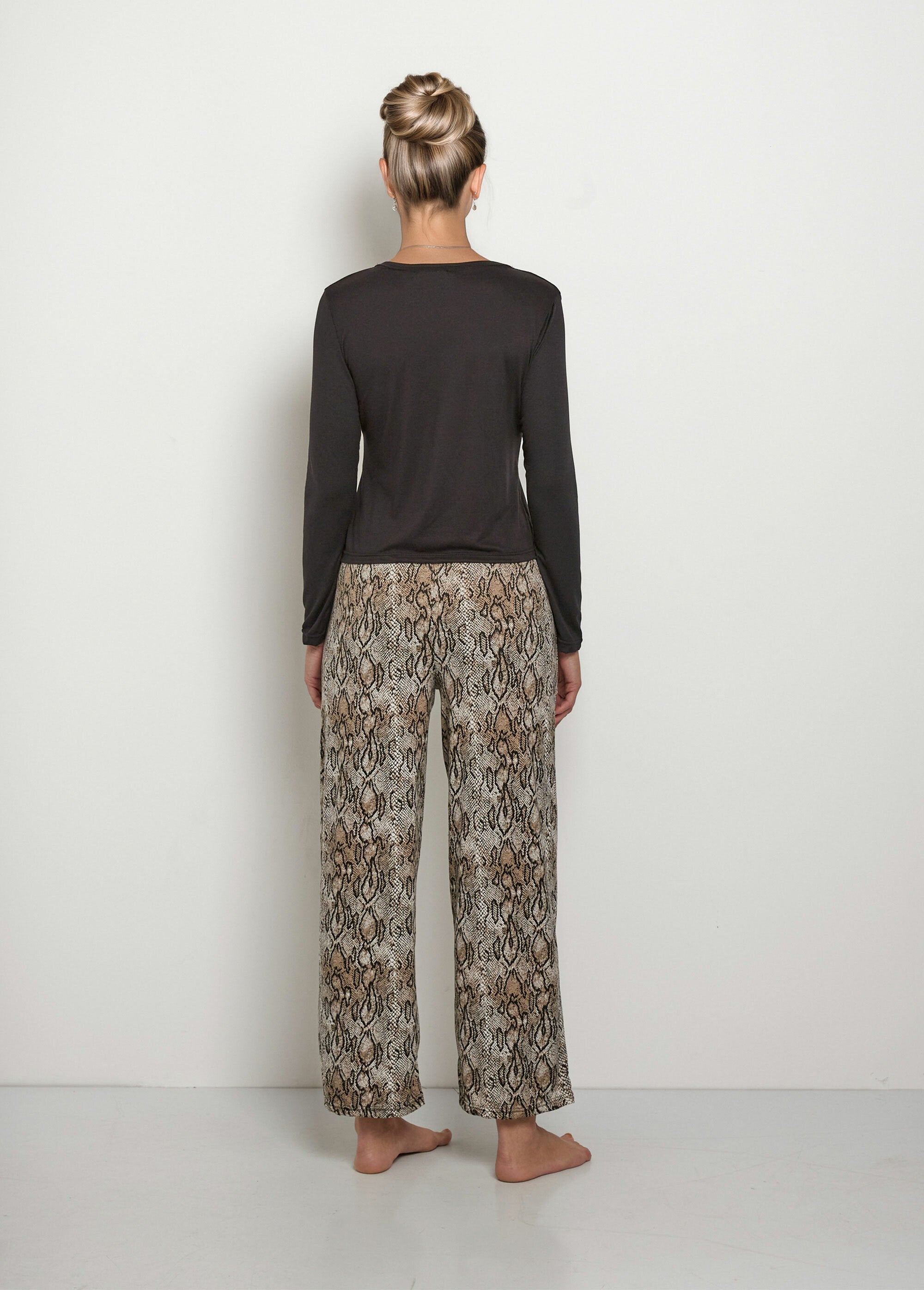 Pijama_de_manga_comprida_com_calças_estampadas_Noir_DO1_slim