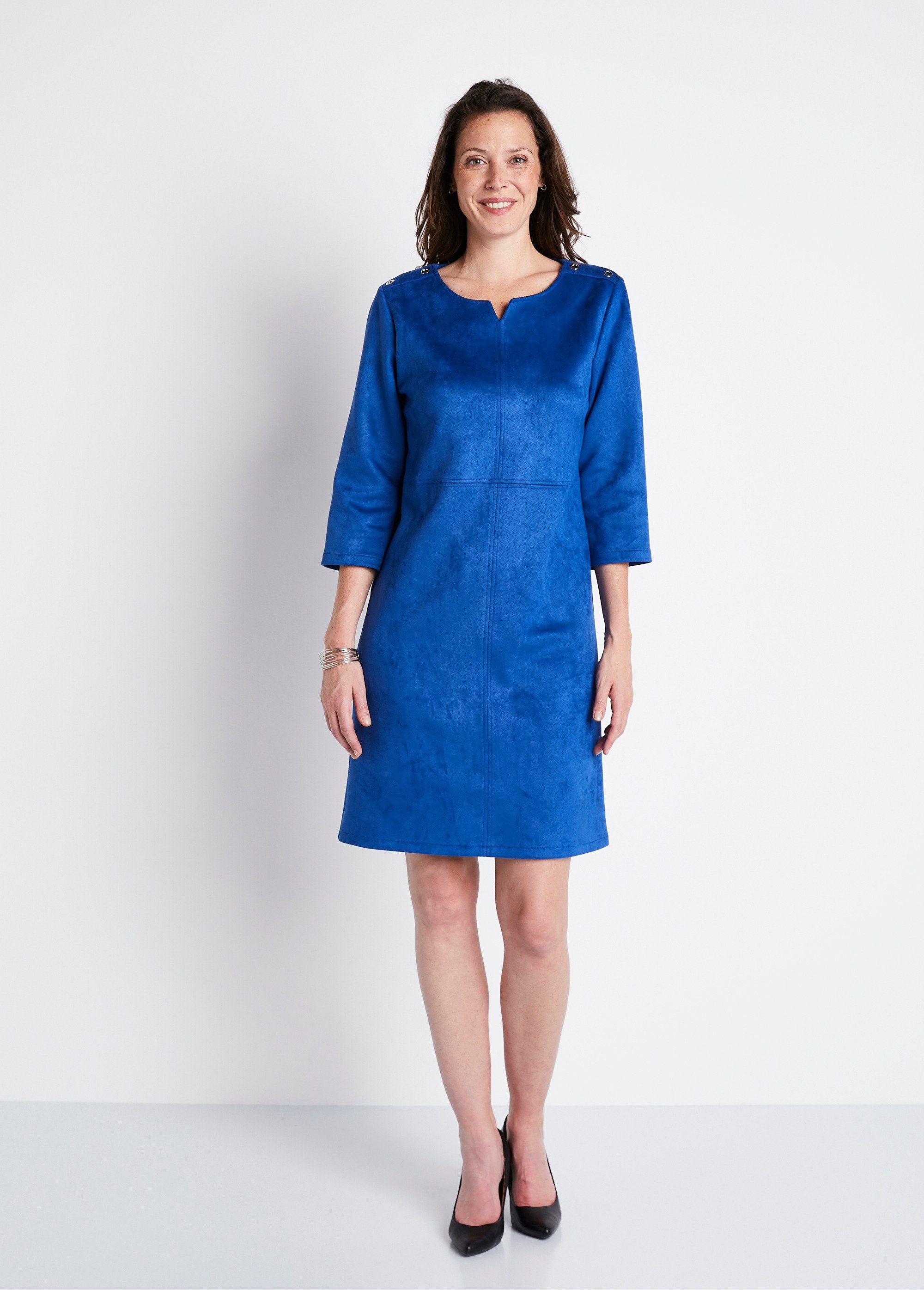 Vestido_curto_completo_em_camurça_lisa_AZUL_FA1_slim