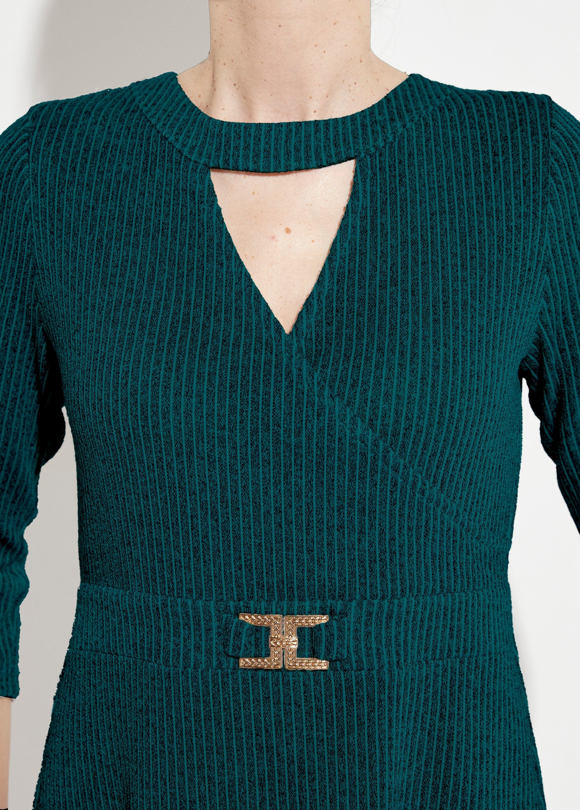 Vestido_curto_de_malha_canelada_Vert_DE1_slim