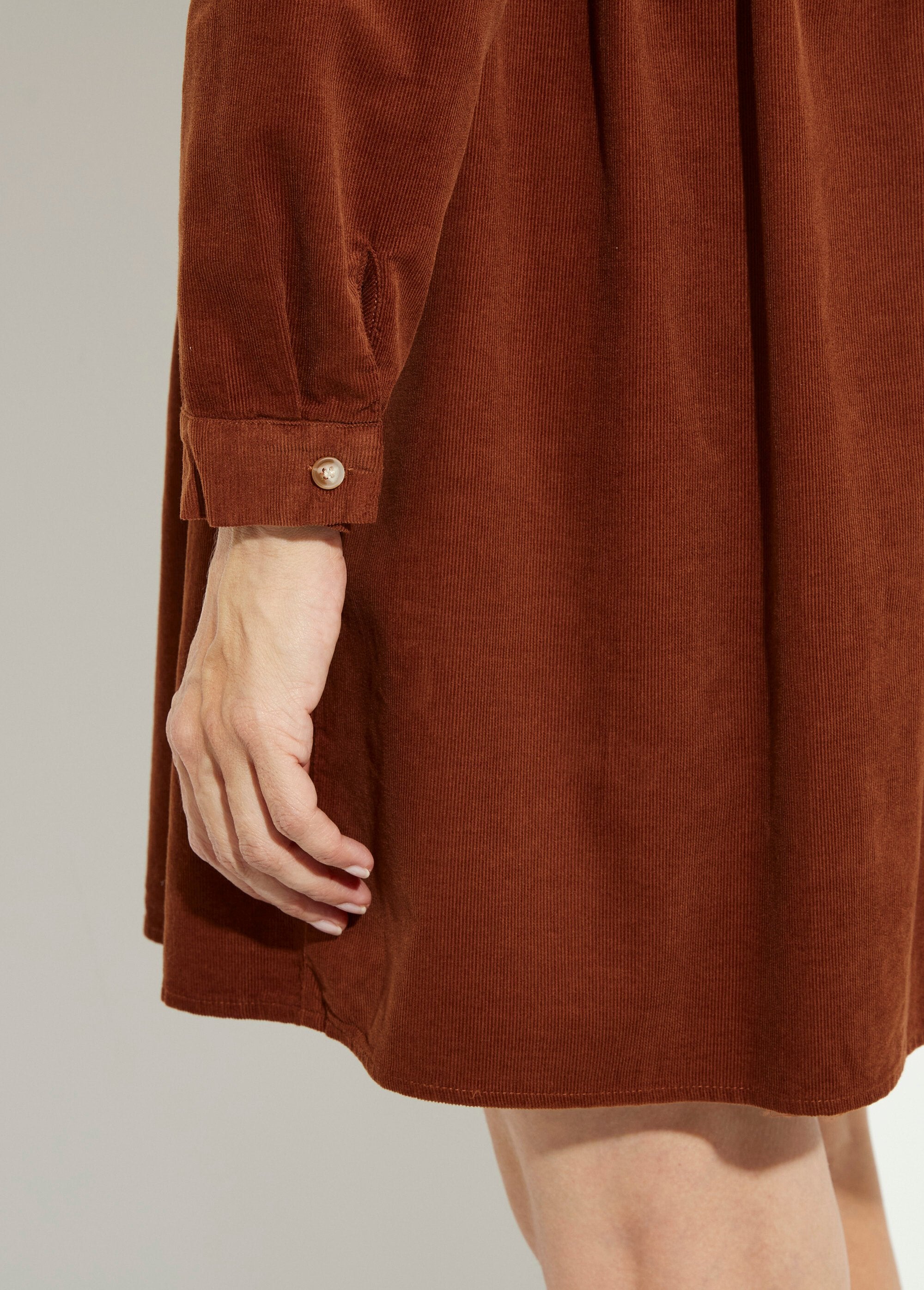 Robe_chemisier_en_velours_taille_plissée_Marron_DE2_slim