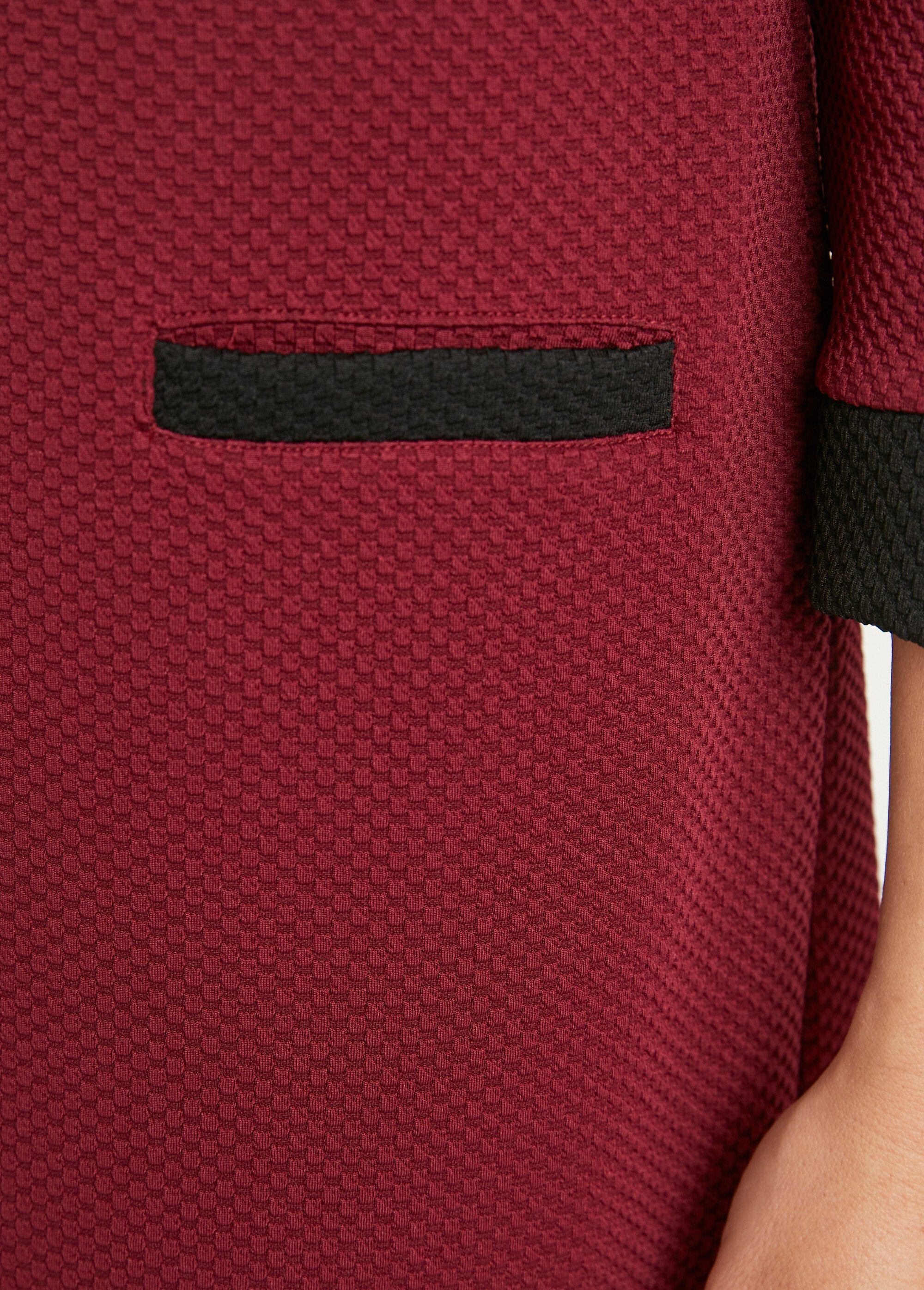 Vestido_curto_bicolor_direito_com_mangas_3/4_Bordeaux_et_noir_DE4_slim