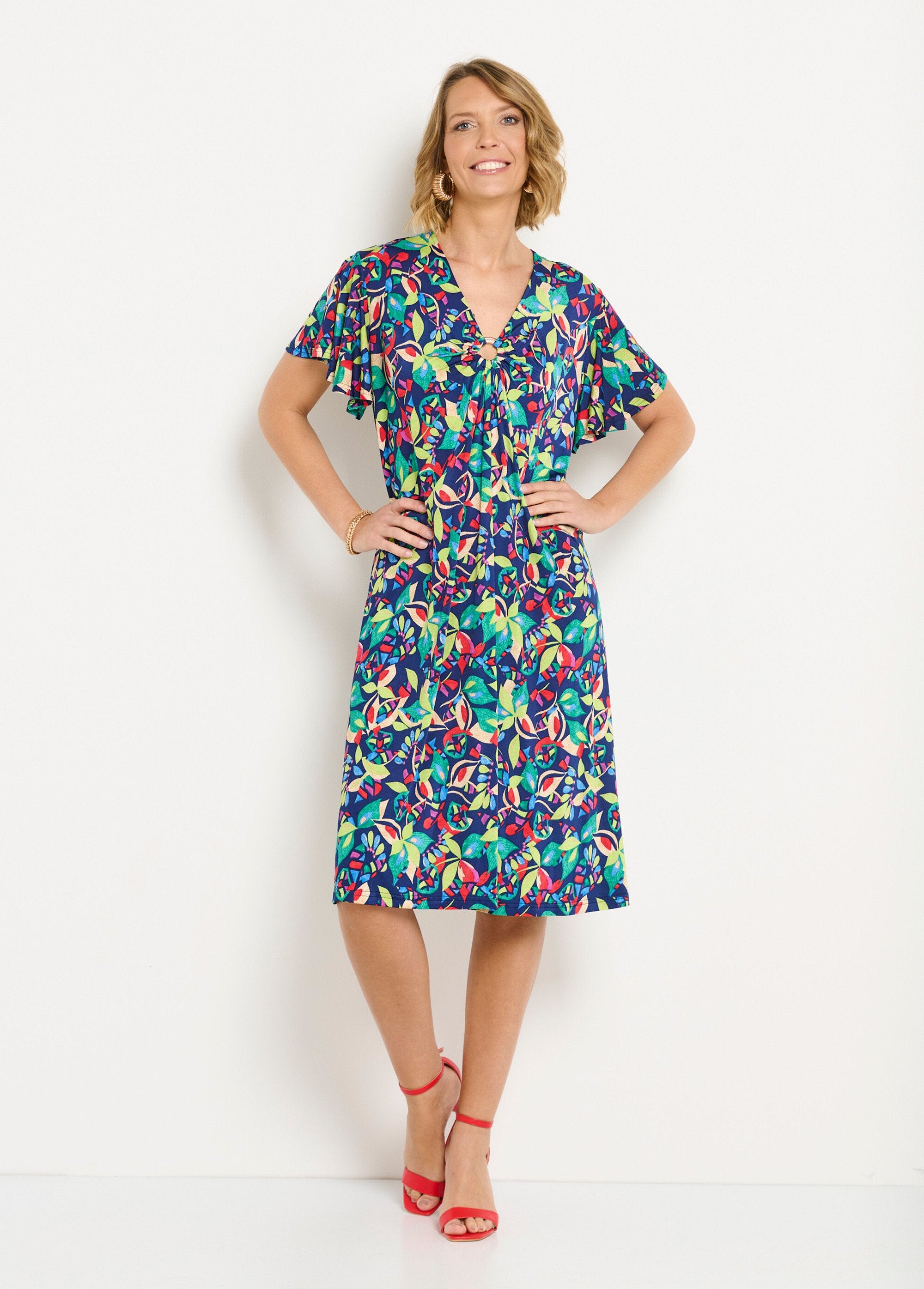 Vestido_curto_evasê_com_estampa_multicolorida_Imprime_marine_FA2_slim