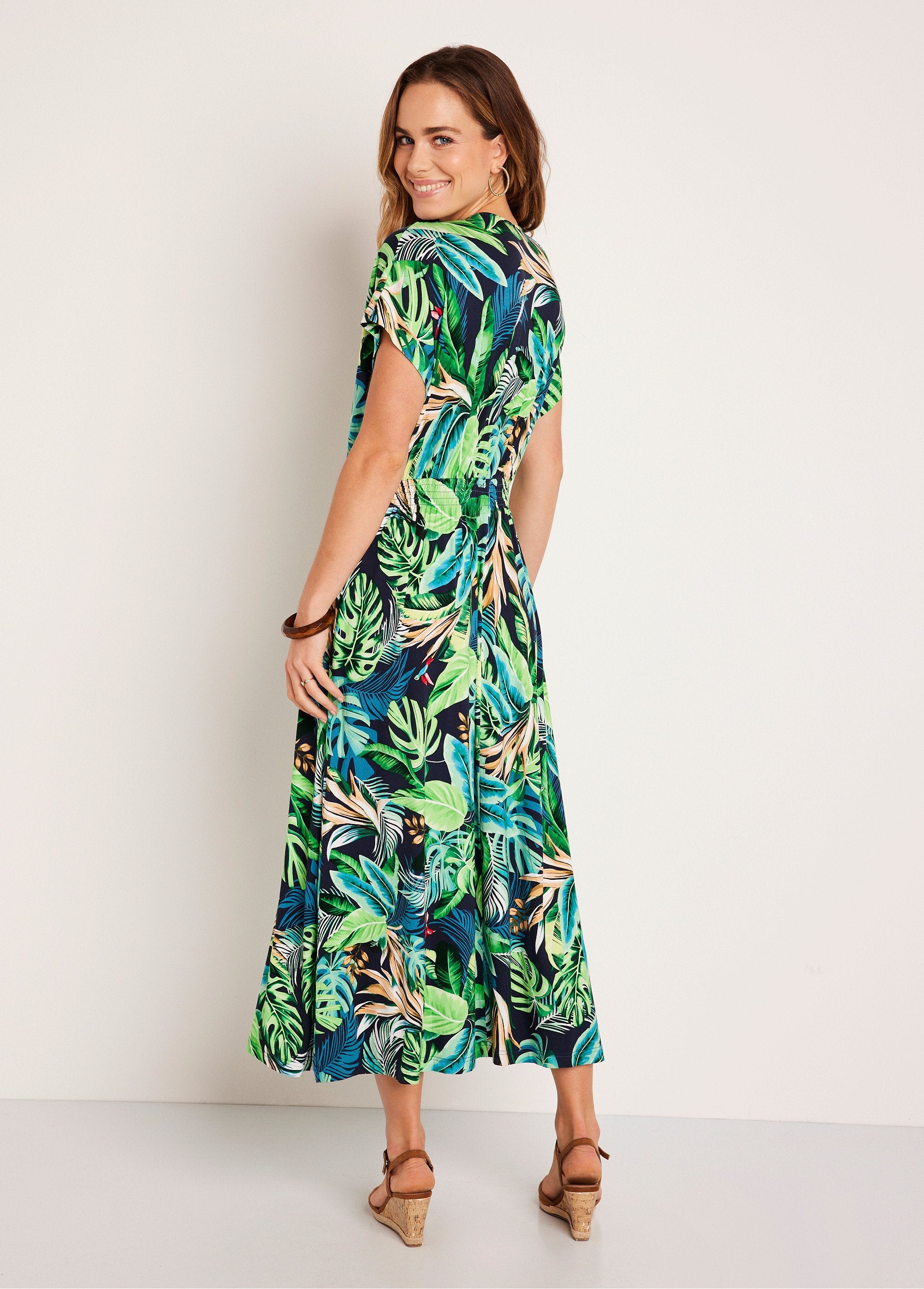 Vestido_longo_com_estampa_tropical_Diabrete_Verde_DO1_slim